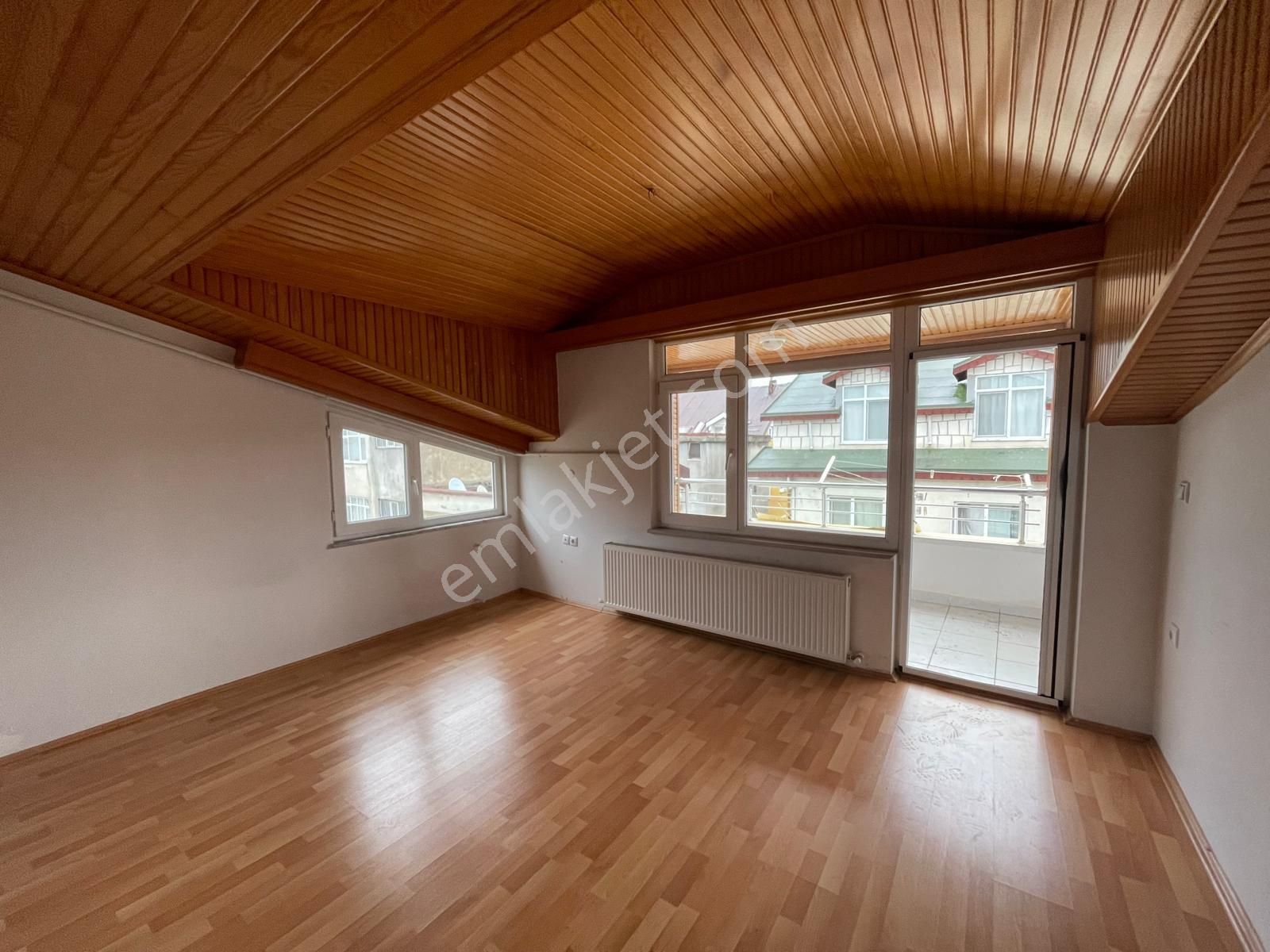 Akyazı Kiralık Daire Çatı Katı - Görsel 13