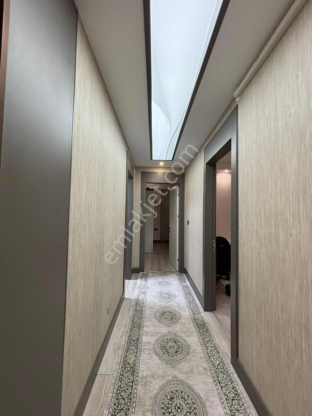 Kuşadasında Lüks Sitede Satılık 2+1 Daire - Görsel 16