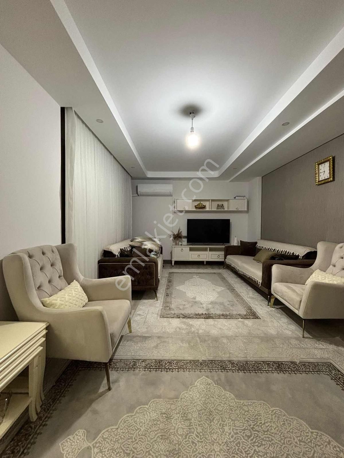 Kuşadasında Lüks Sitede Satılık 2+1 Daire - Görsel 5