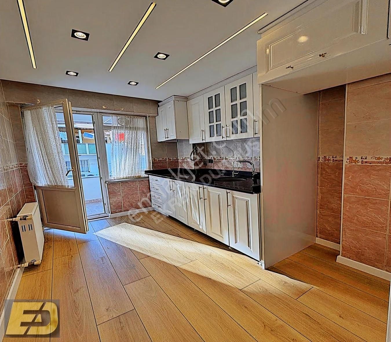 Ed Yapıdan Full Yapılı Masrafsız Merkezi Konumda Krediye Uygun - Görsel 3