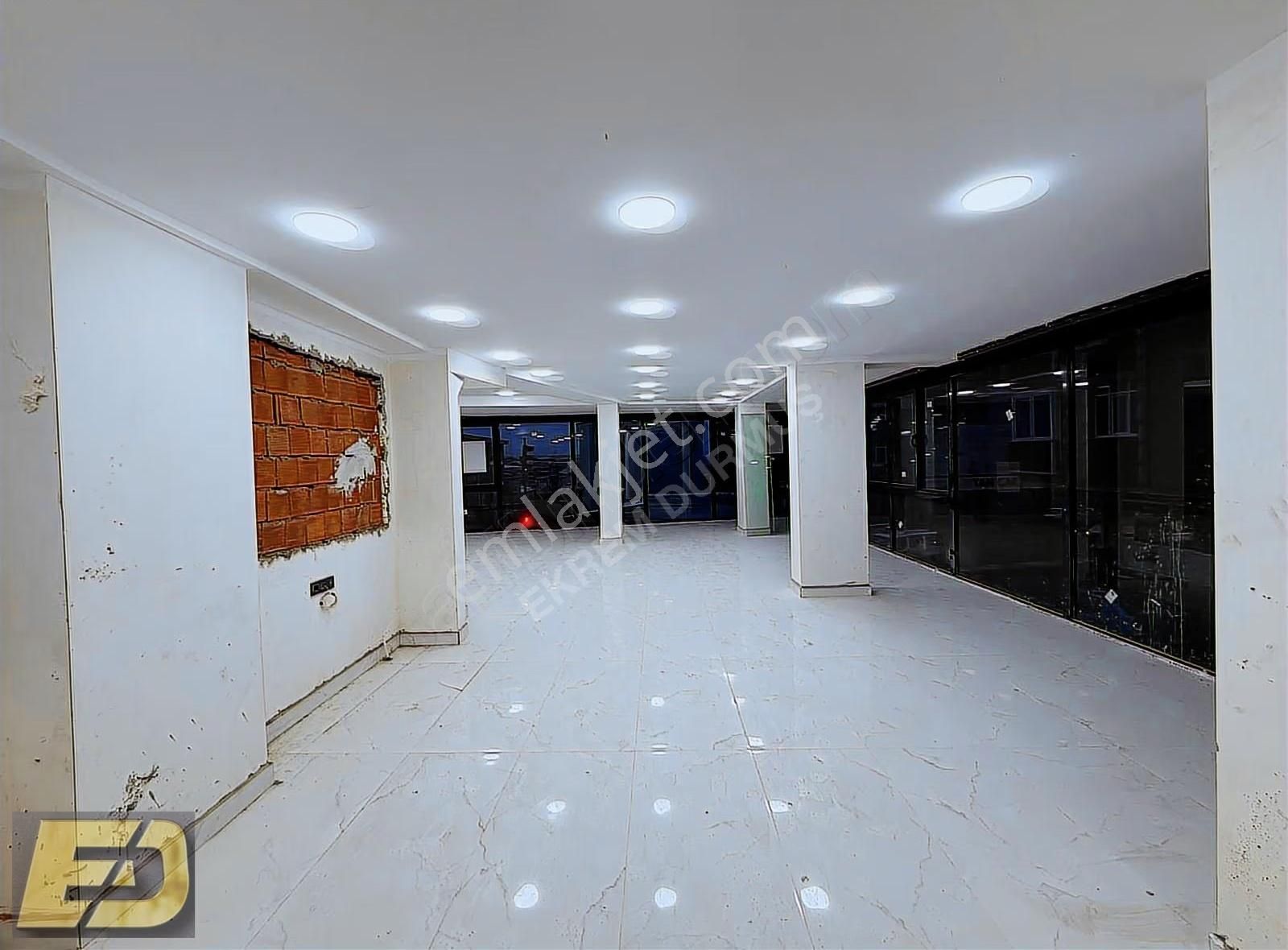 İşlek Cadde Üzerinde Vitrinli Her Sektöre Uygun Kiralık Dükkan - Görsel 17