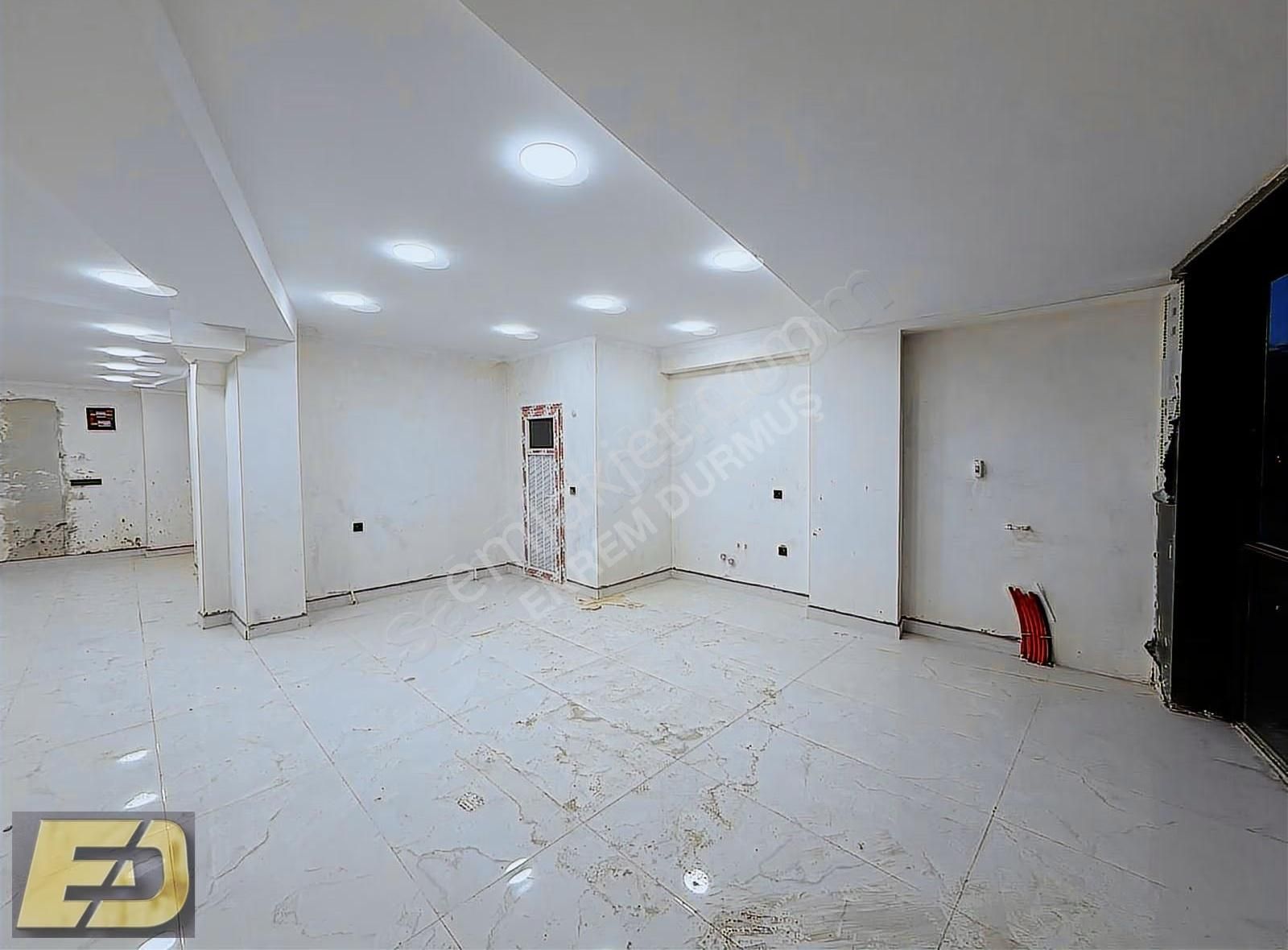 İşlek Cadde Üzerinde Vitrinli Her Sektöre Uygun Kiralık Dükkan - Görsel 15
