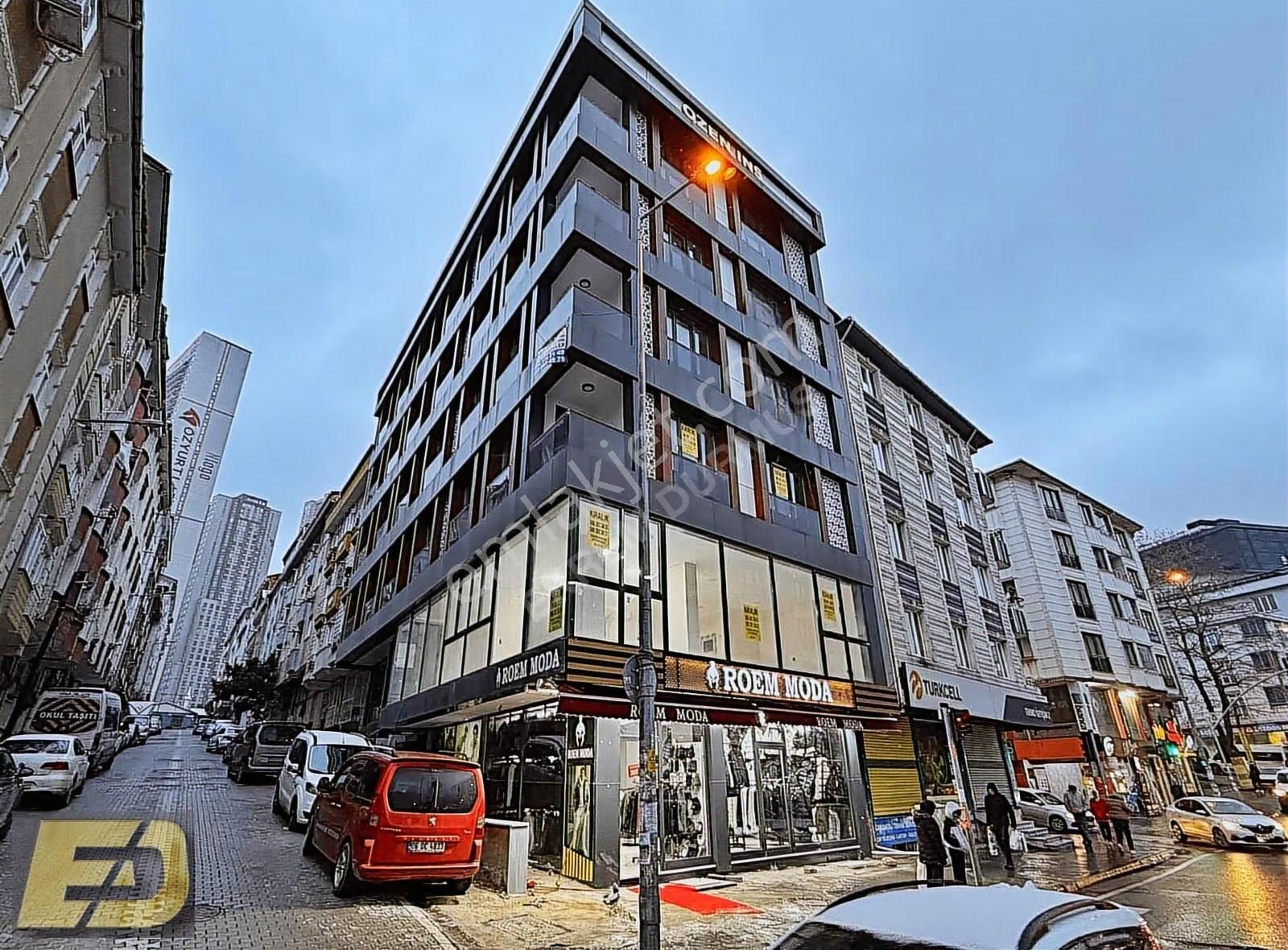 İşlek Cadde Üzerinde Vitrinli Her Sektöre Uygun Kiralık Dükkan - Görsel 16