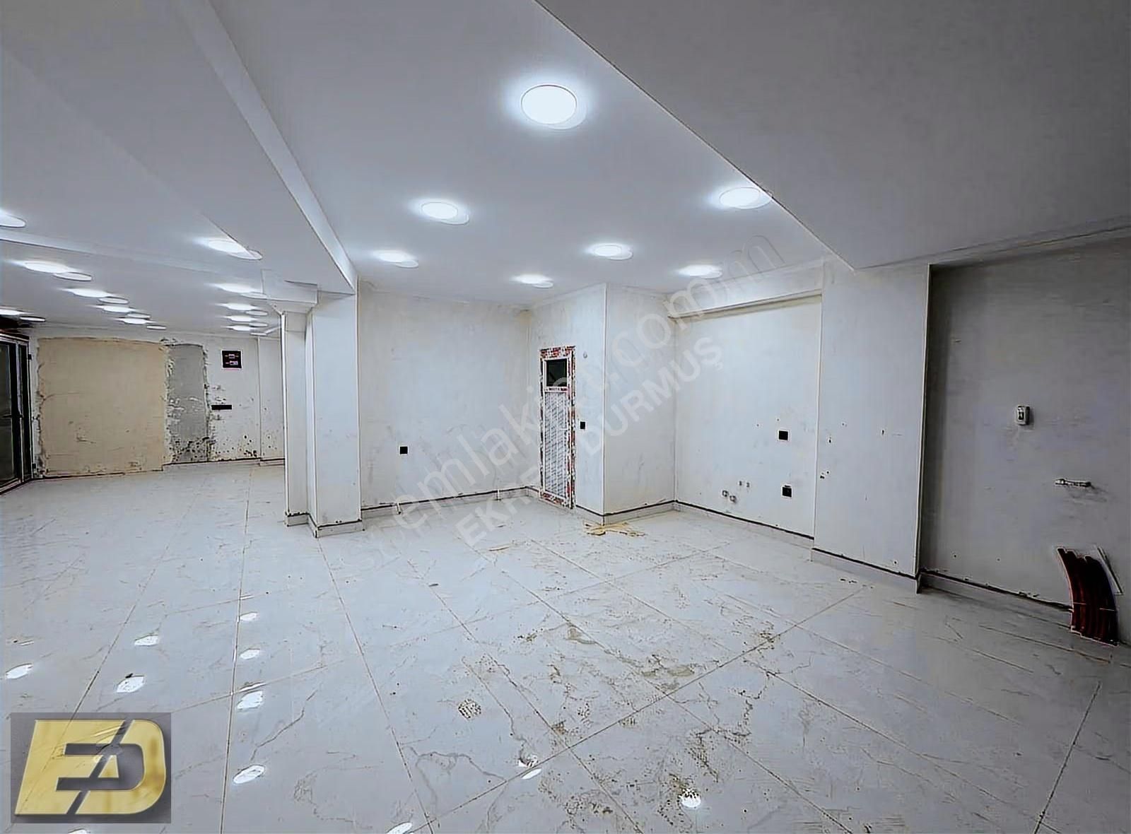 İşlek Cadde Üzerinde Vitrinli Her Sektöre Uygun Kiralık Dükkan - Görsel 7