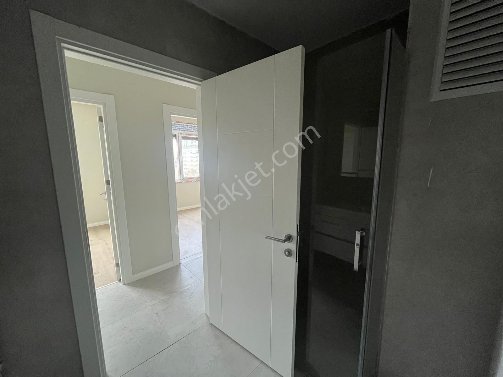 Kapanmaz Muhtesem Deniz Manzaralı 100m² Net Geniş Balkonlu 3+1 - Görsel 28