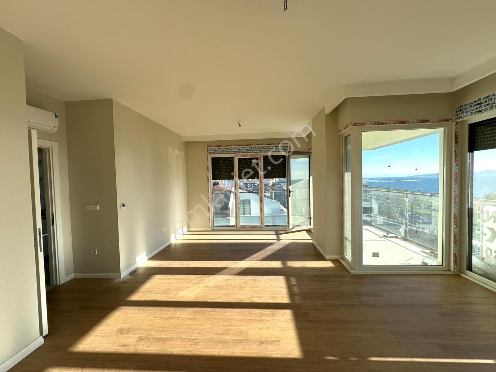 Kapanmaz Muhtesem Deniz Manzaralı 100m² Net Geniş Balkonlu 3+1 - Görsel 9
