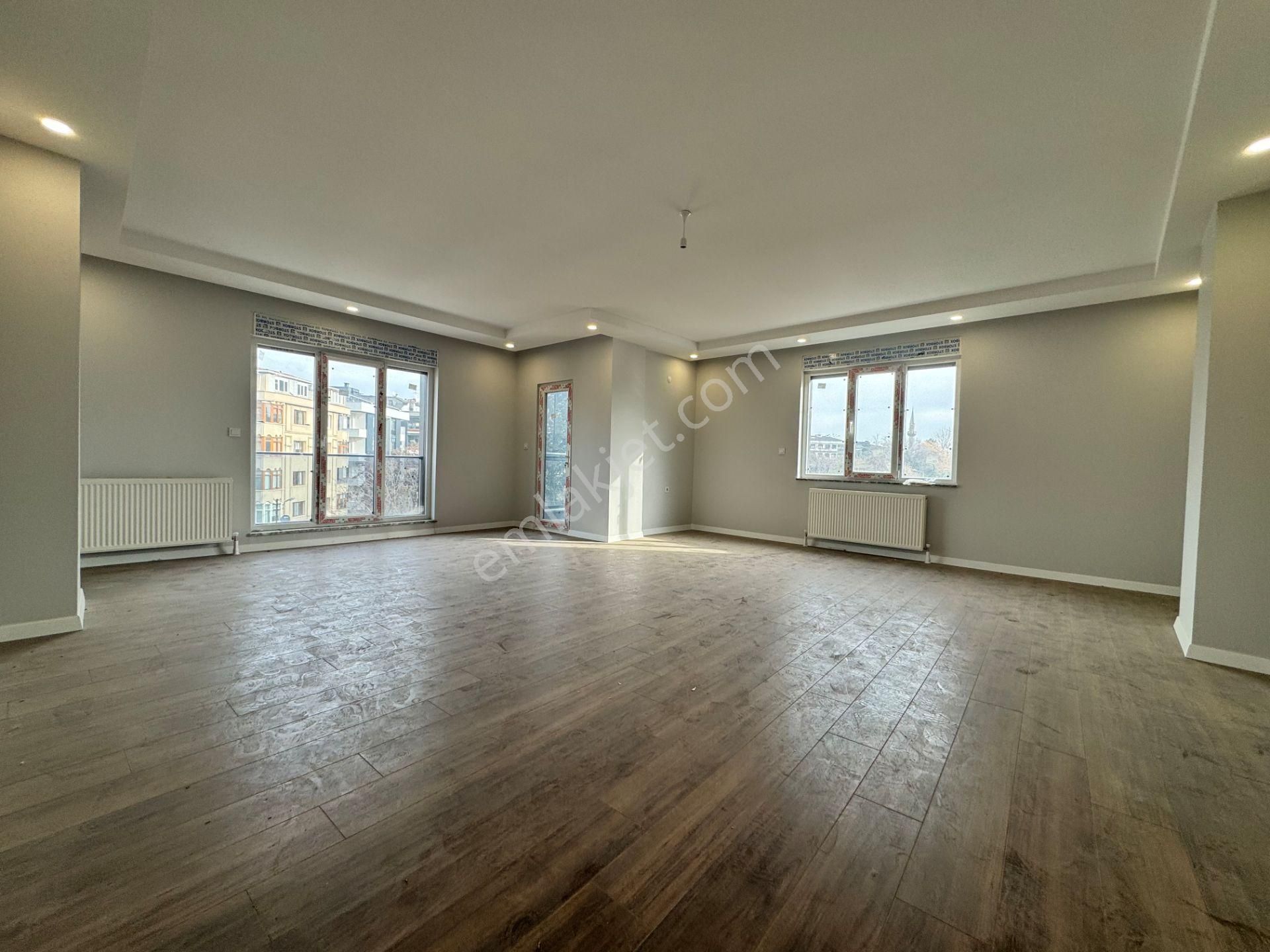 İstanbul House'dan Bahçelievler'de Geniş 4+1 Sıfır Dubleks