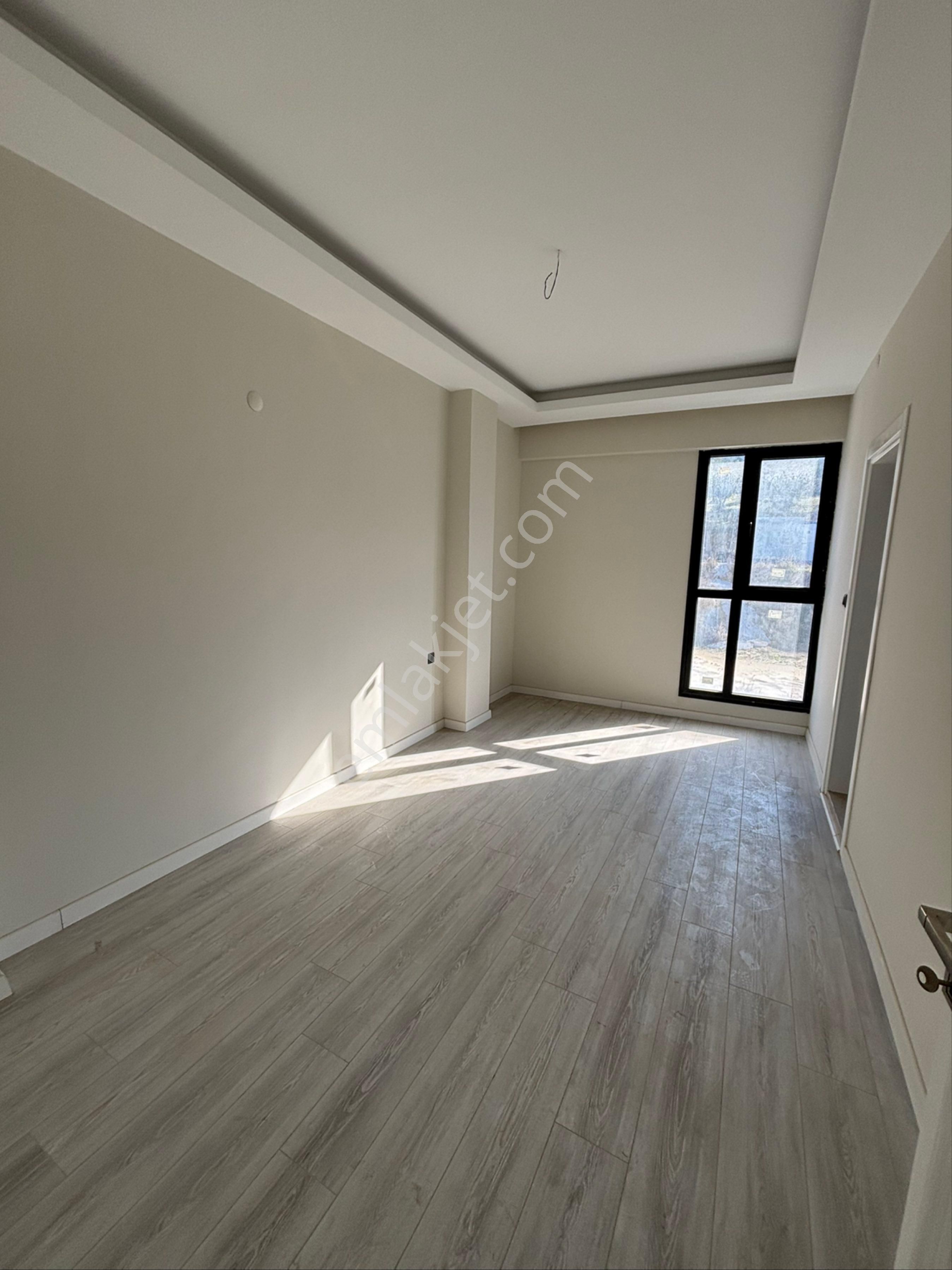 Kuşadasında 2+1 Kapalı Mutfaklı Geniş Kullanımlı Satılık Lüks Daire - Görsel 25