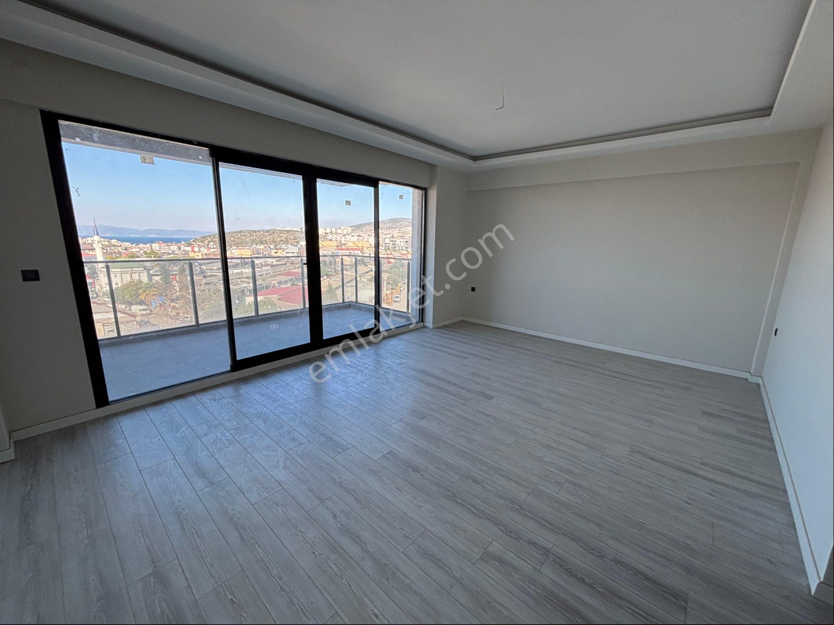 Kuşadasında 2+1 Kapalı Mutfaklı Geniş Kullanımlı Satılık Lüks Daire - Görsel 14