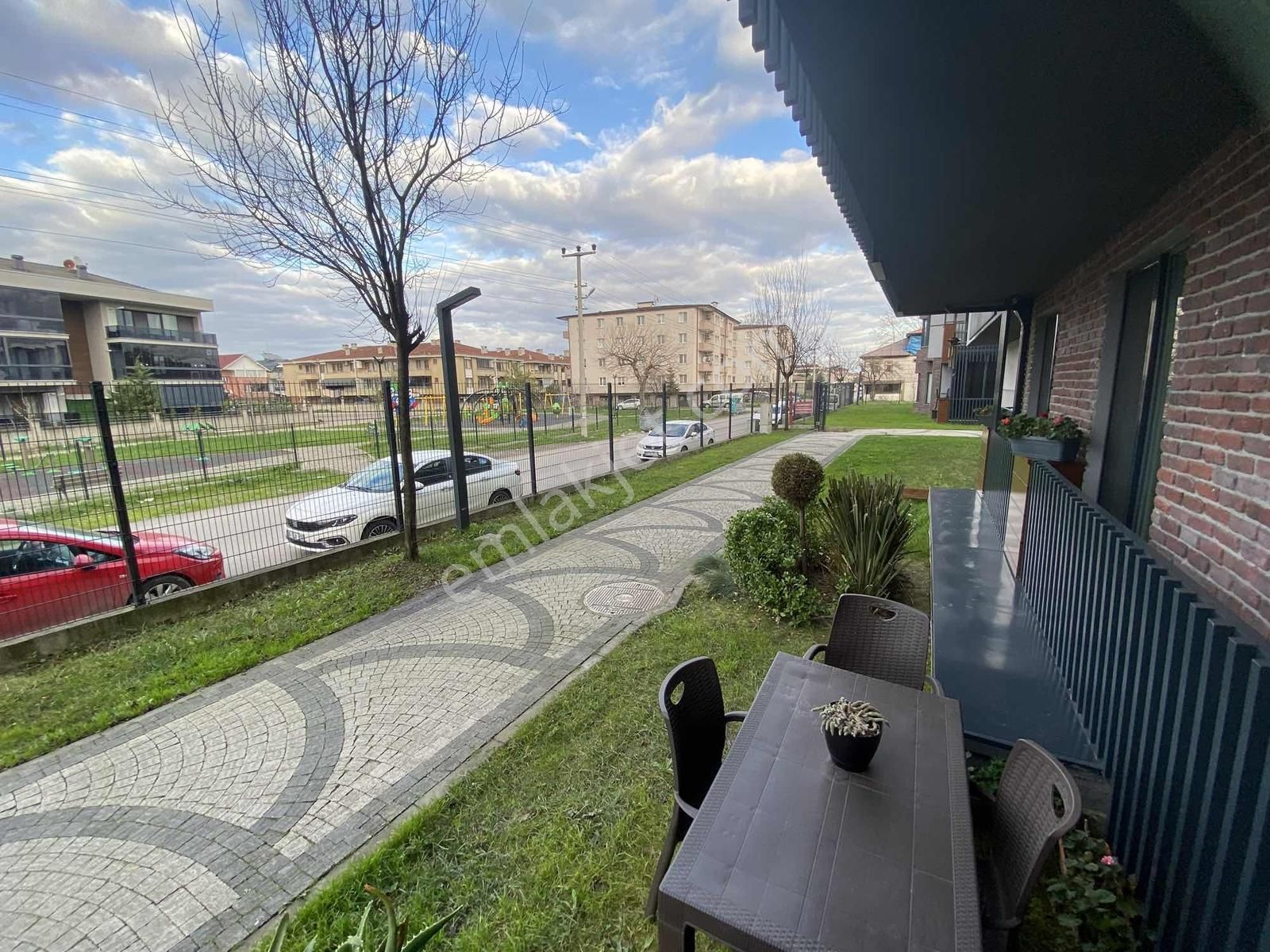 Ayhan Hepdiker Den Kuvars Premium Sitesinde Bahçe Katı 3+1 Daire - Görsel 4