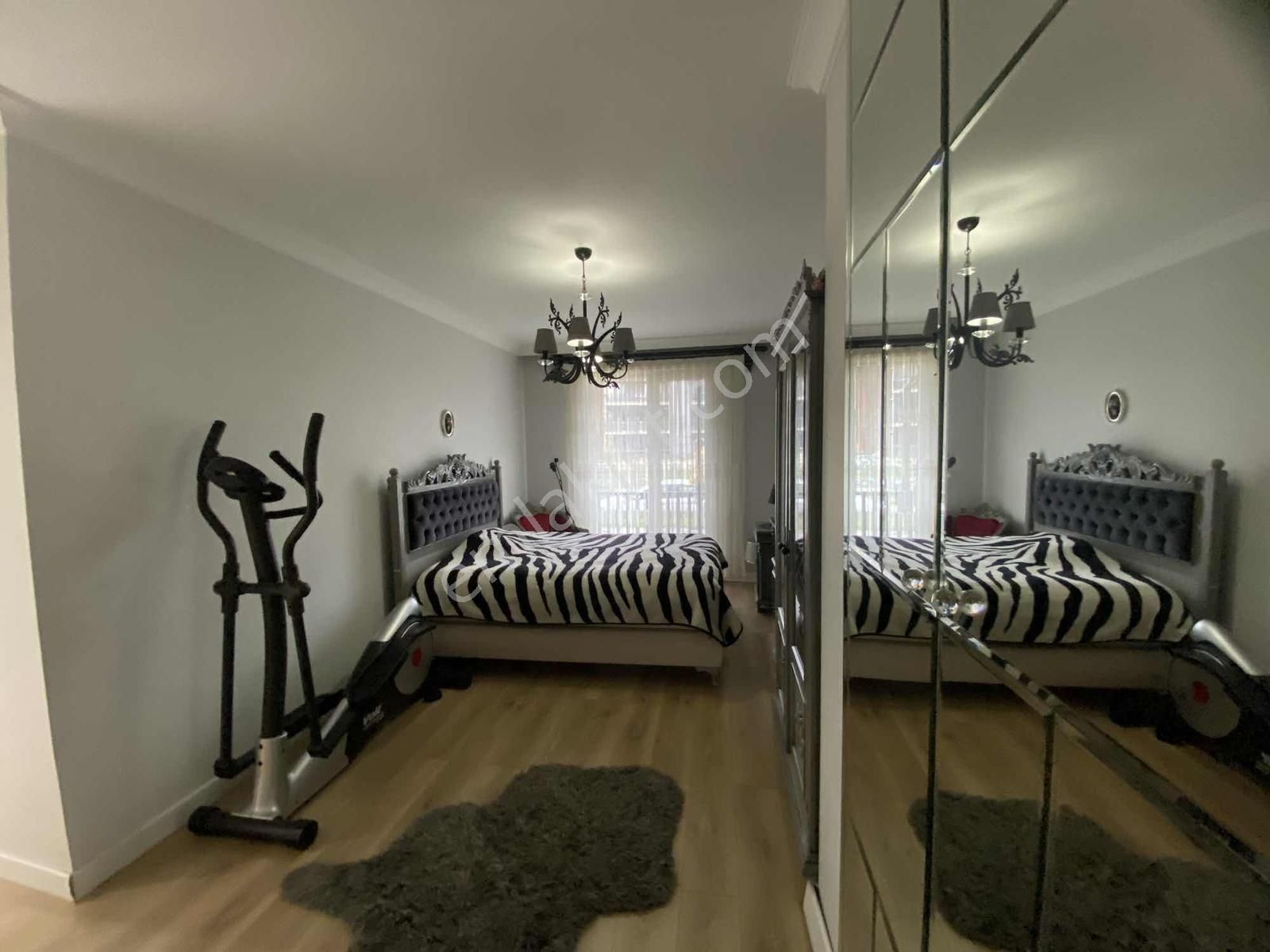 Ayhan Hepdiker Den Kuvars Premium Sitesinde Bahçe Katı 3+1 Daire - Görsel 15