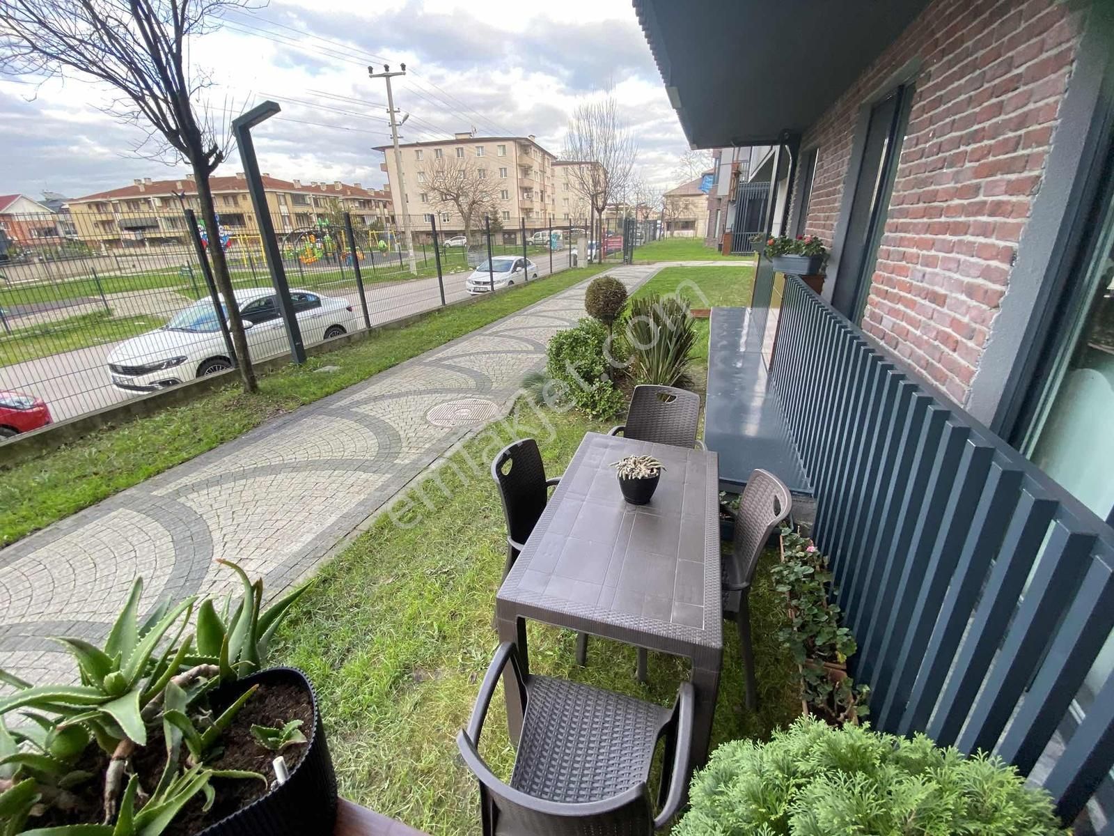 Ayhan Hepdiker Den Kuvars Premium Sitesinde Bahçe Katı 3+1 Daire - Görsel 5