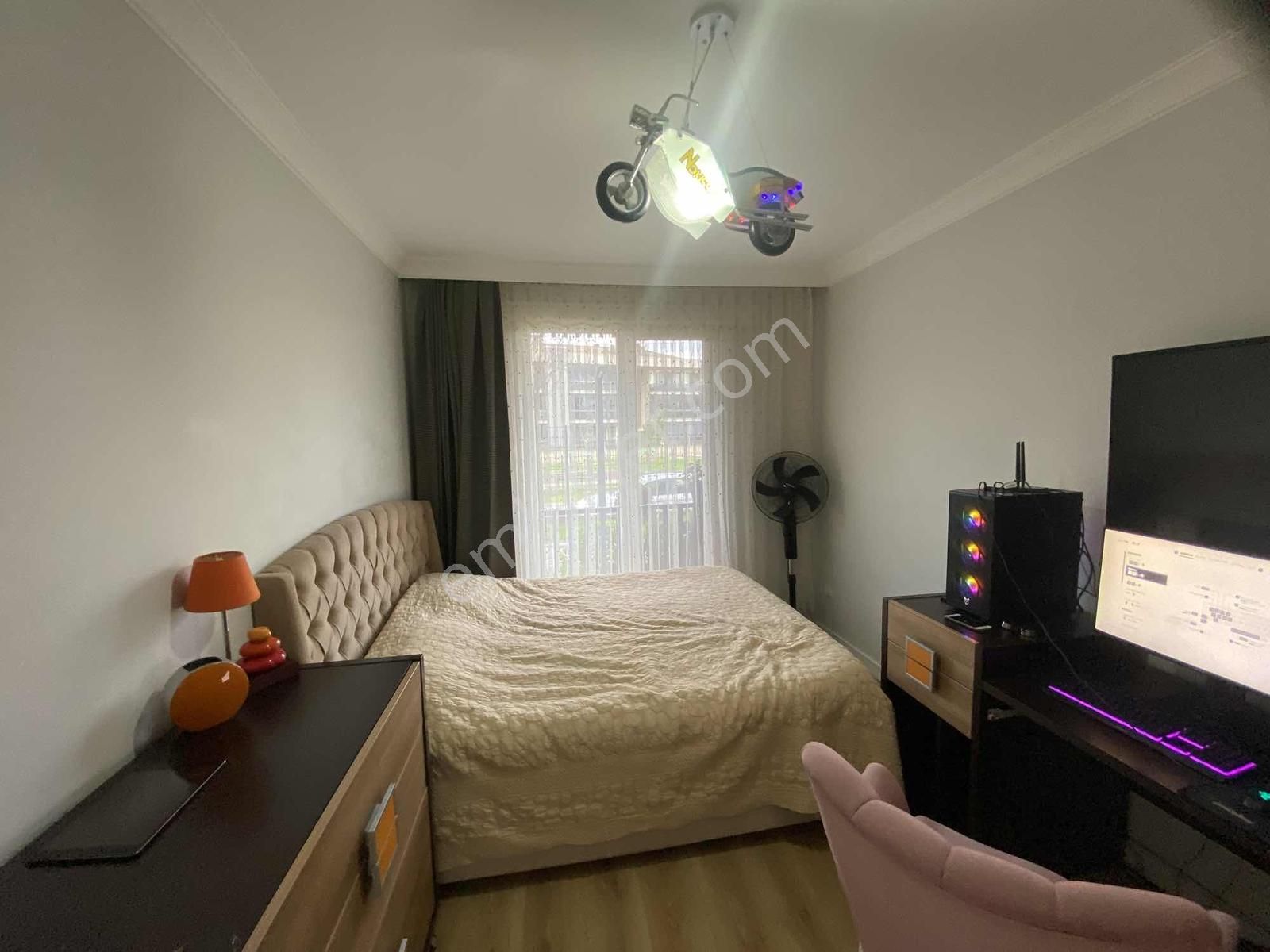 Ayhan Hepdiker Den Kuvars Premium Sitesinde Bahçe Katı 3+1 Daire - Görsel 9