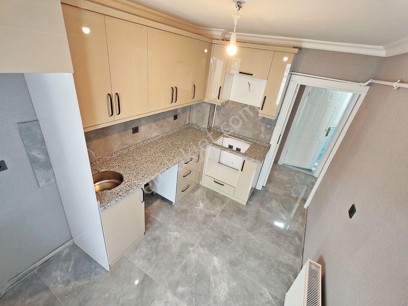 (1135) Keçiören Ataparkta 3.katta 3+1 Yapılı Fırsat Dairesi!!!