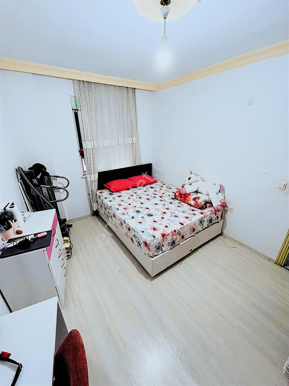 Ahatlı Mahallesinde 3+1 Süper Konumda Daire Acil Satılık - Görsel 16