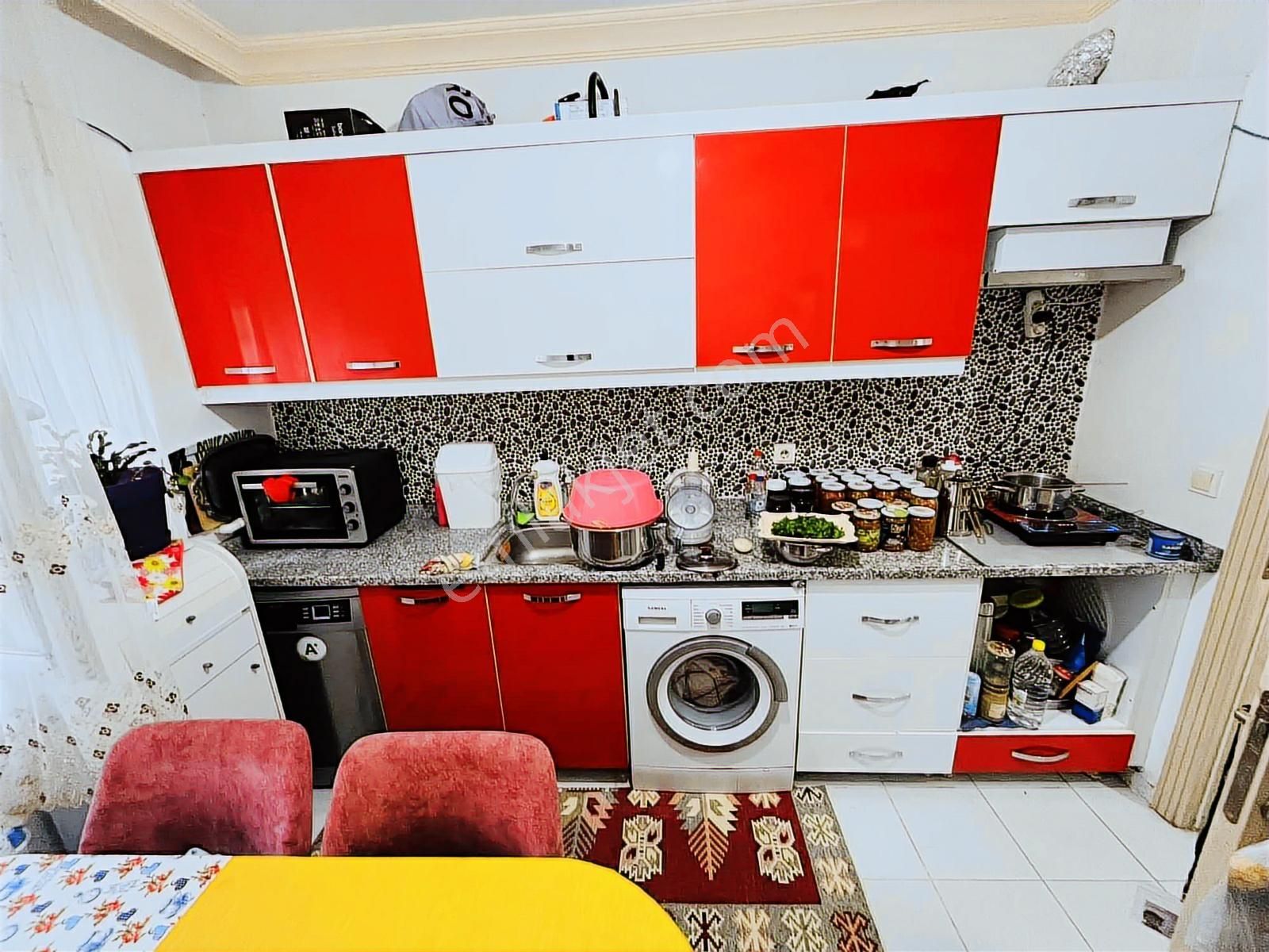 Ahatlı Mahallesinde 3+1 Süper Konumda Daire Acil Satılık - Görsel 13