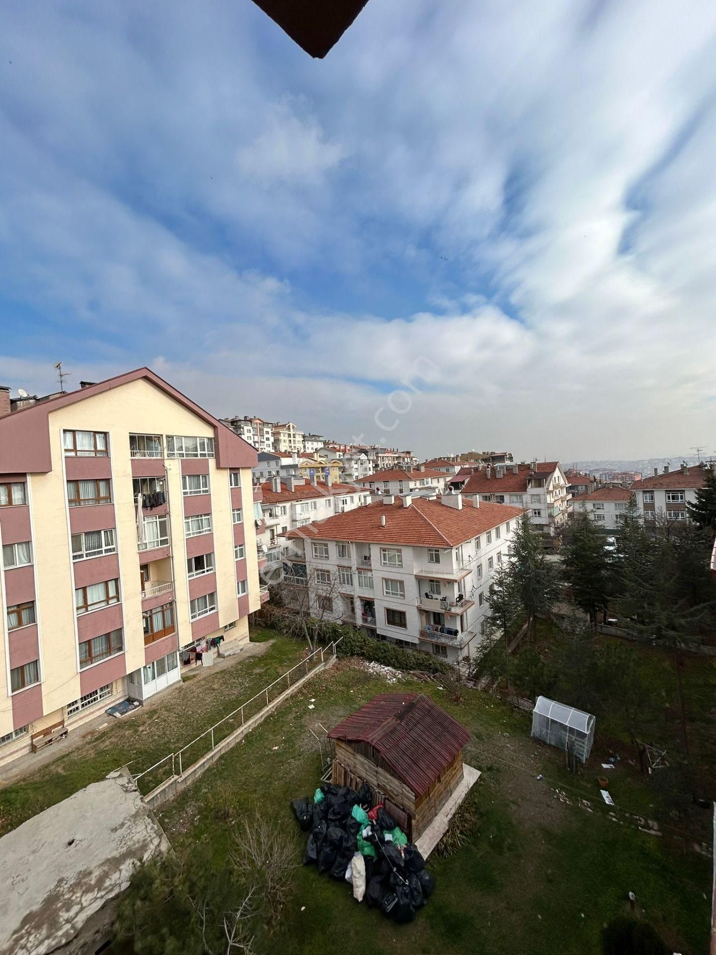 Acil*satılık*pınarbaşı Mah*hastanelere Yakın*bağımsız*geniş*3+1*daire*