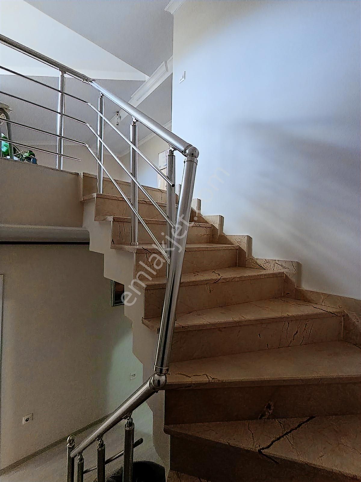 Kariyer Gayrimenkulden İnegöl Merkezde Satılık Dubleks - Görsel 23