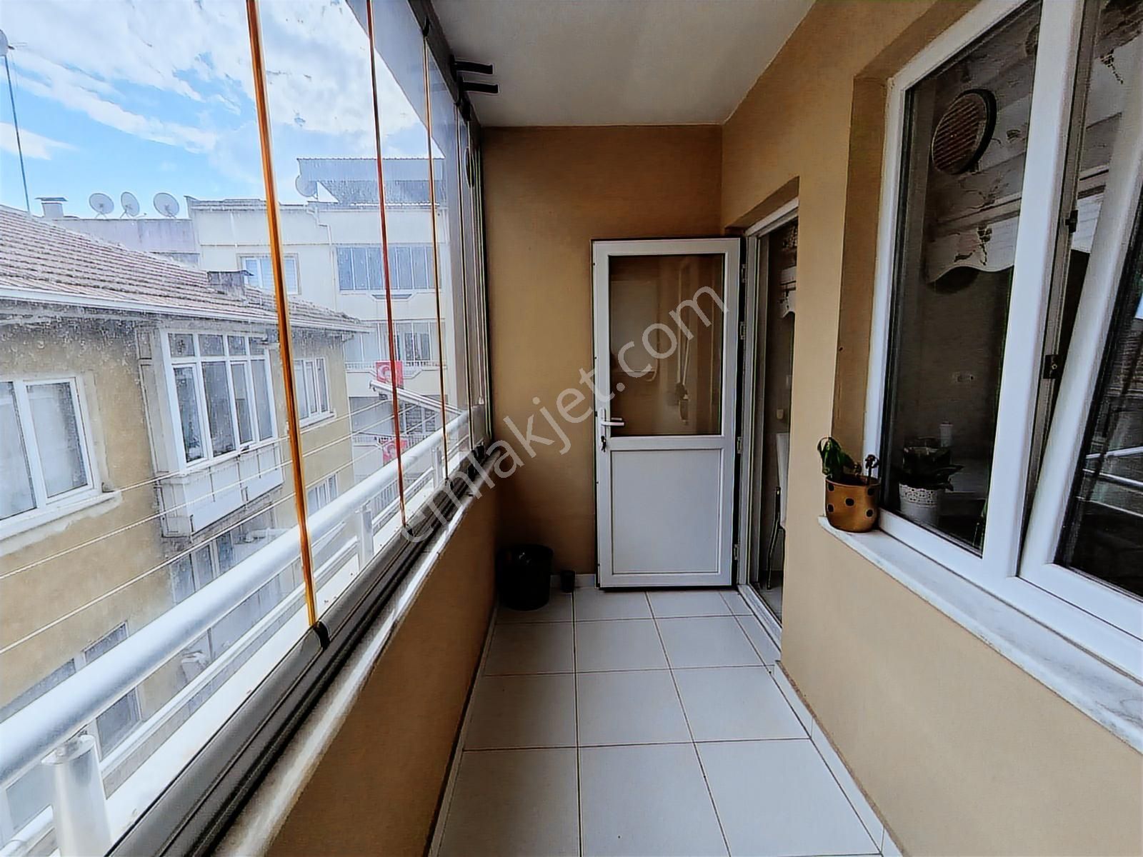 Kariyer Gayrimenkulden İnegöl Merkezde Satılık Dubleks - Görsel 13