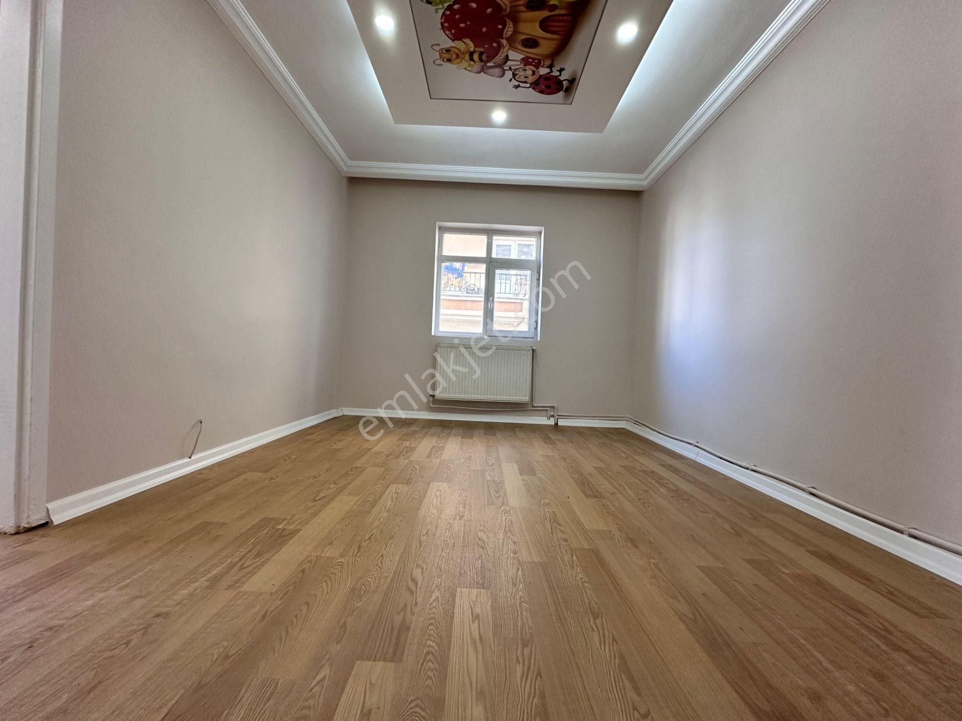 Keçiören De Ana Cadde Üzeri Katta Ful Yapılı 3+1 Daire - Görsel 16