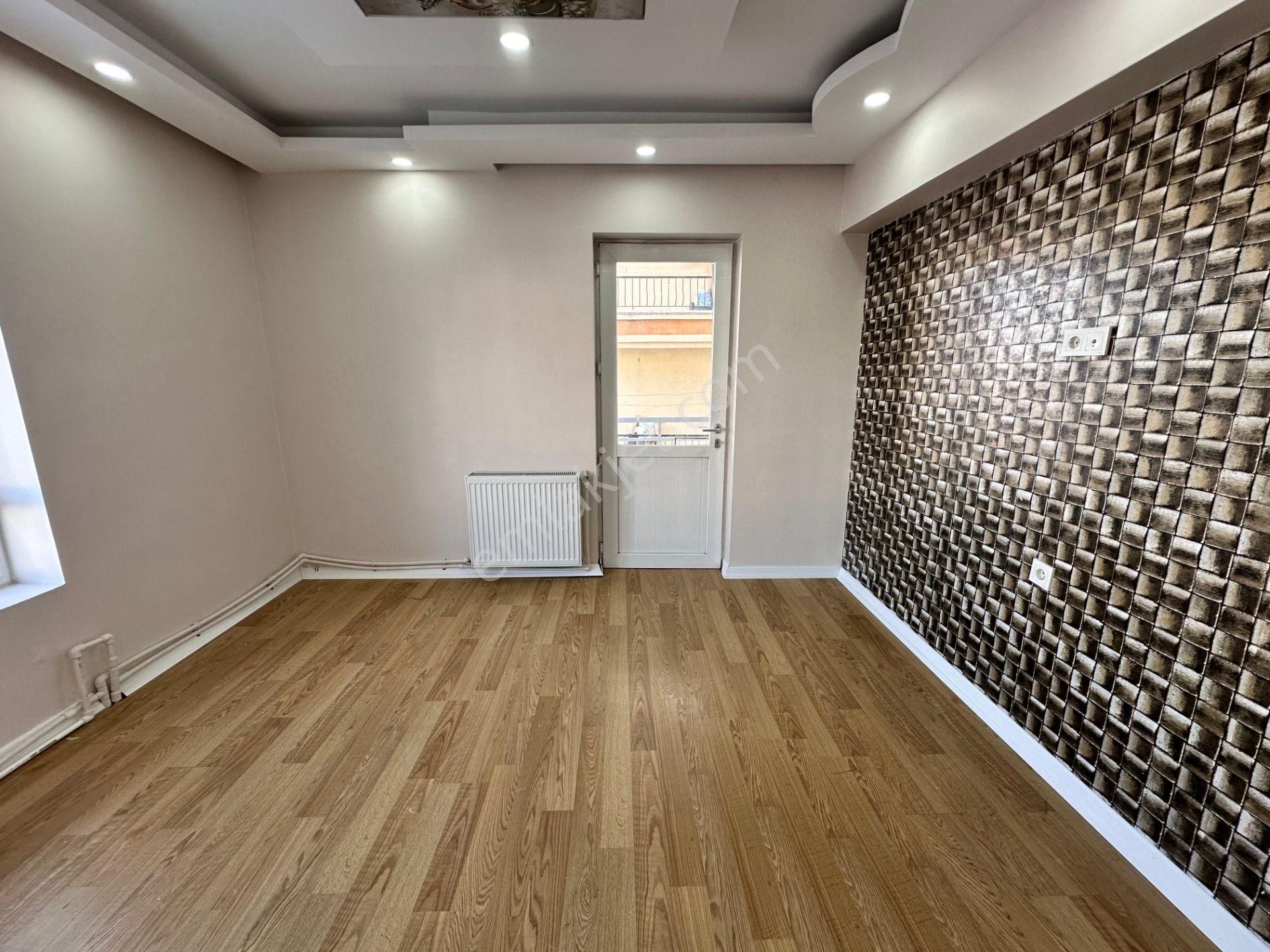 Keçiören De Ana Cadde Üzeri Katta Ful Yapılı 3+1 Daire - Görsel 20