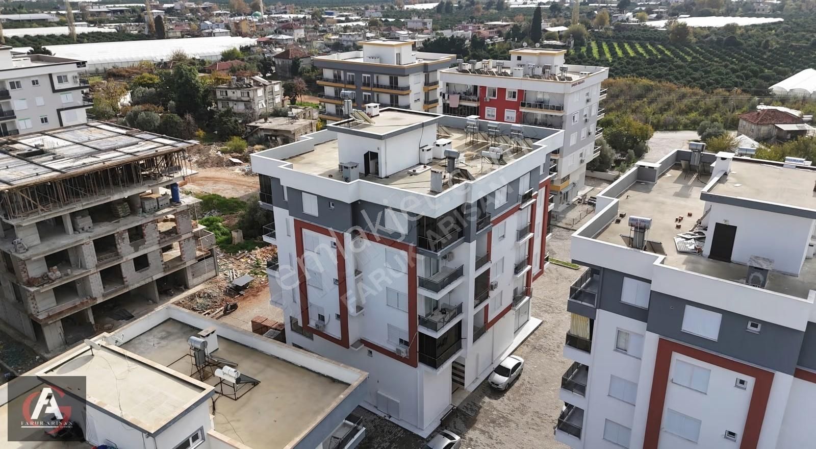 Faruk Arısan'dan Turunçovada Amerikan Mutfak Geniş Lüx 2+1 - Görsel 12