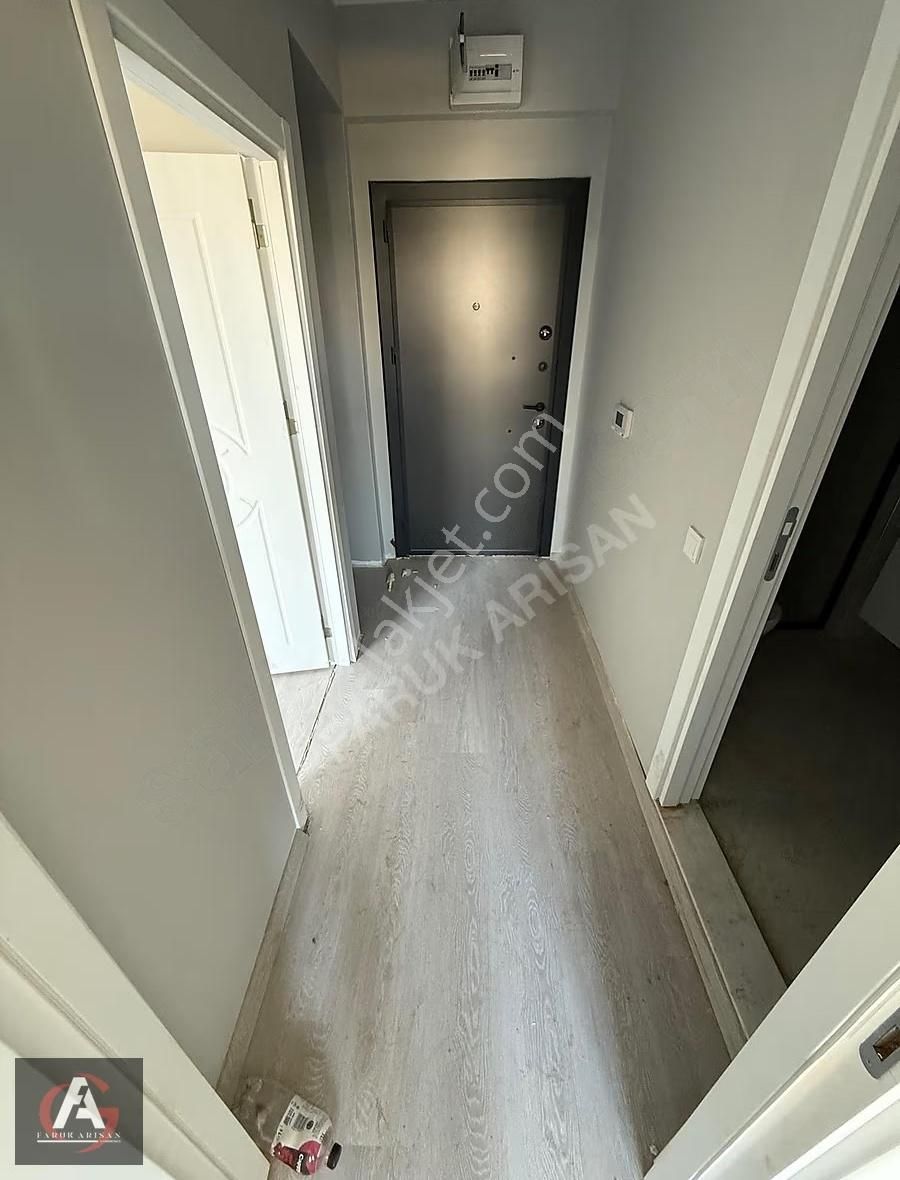 Faruk Arısan'dan Merkezi Konumda Oturuma Hazır Geniş 1+1 Daire - Görsel 10