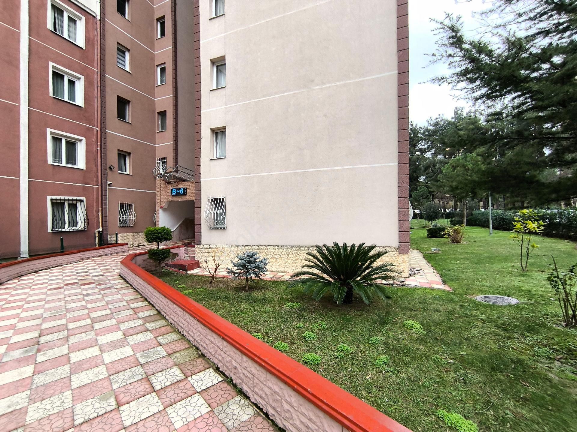 Beylikdüzü Büyükşehir Mahallesinde 3+1 Kiralık Daire - Görsel 26