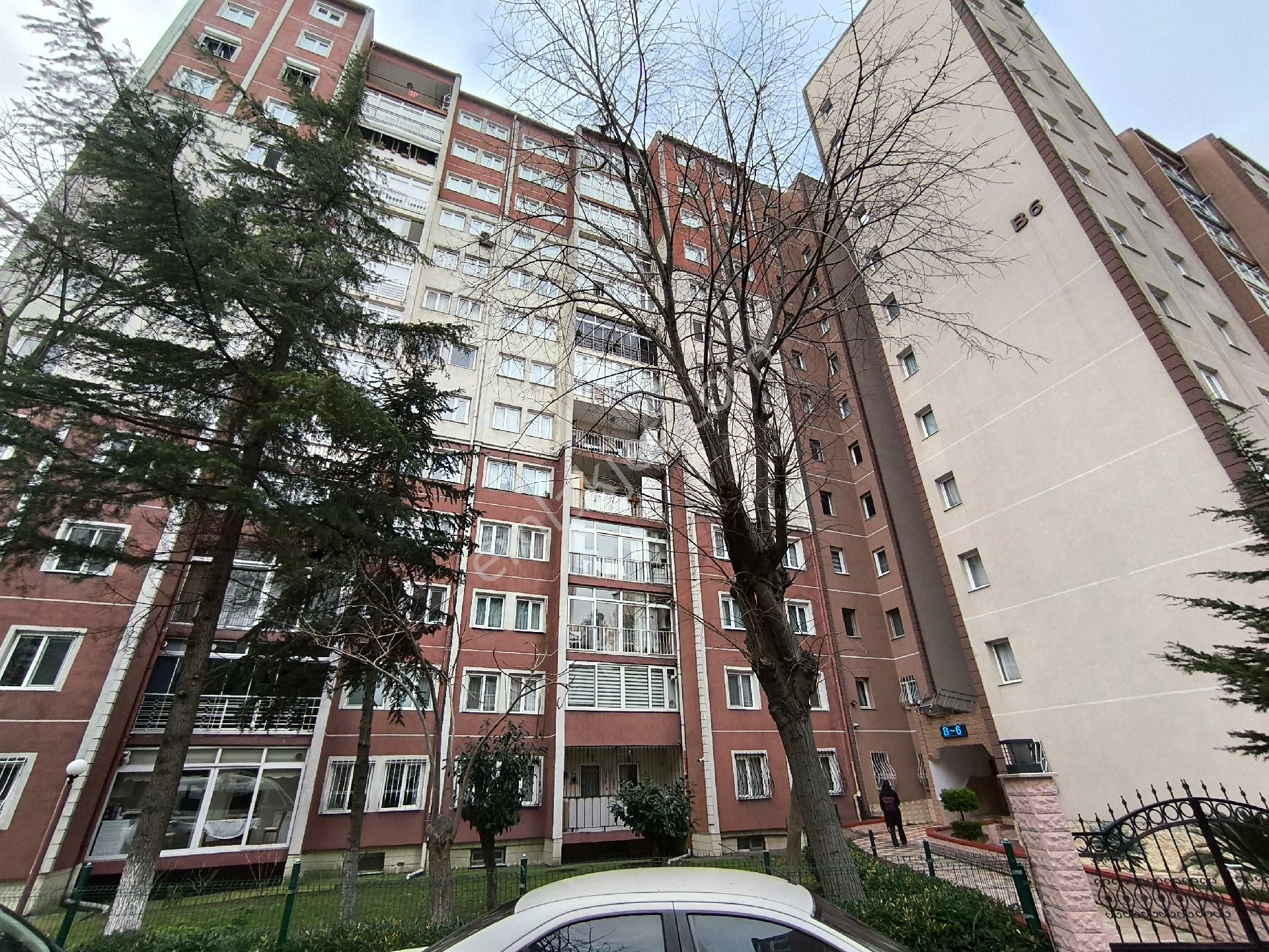 Beylikdüzü Büyükşehir Mahallesinde 3+1 Kiralık Daire - Görsel 28