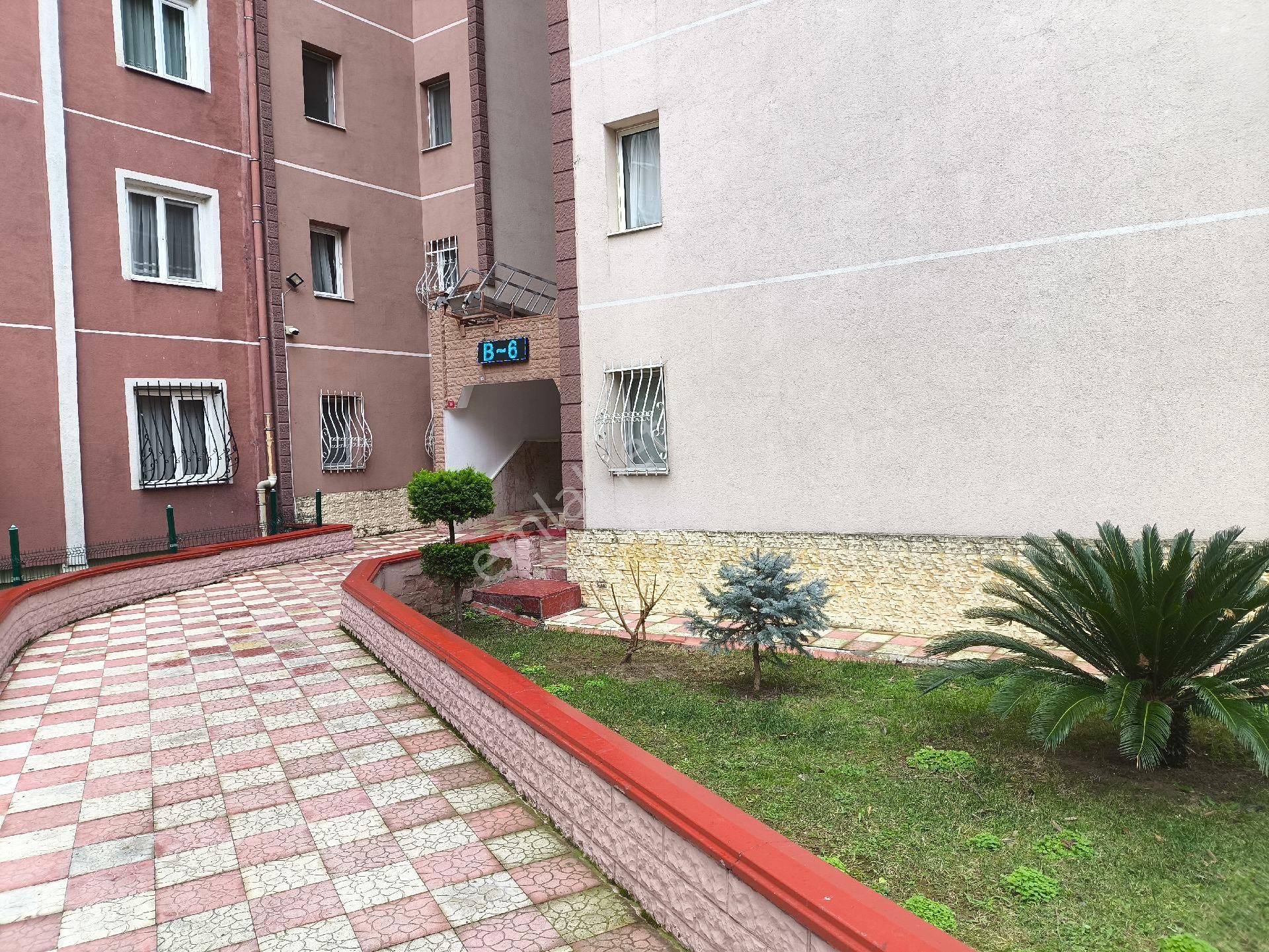 Beylikdüzü Büyükşehir Mahallesinde 3+1 Kiralık Daire - Görsel 23