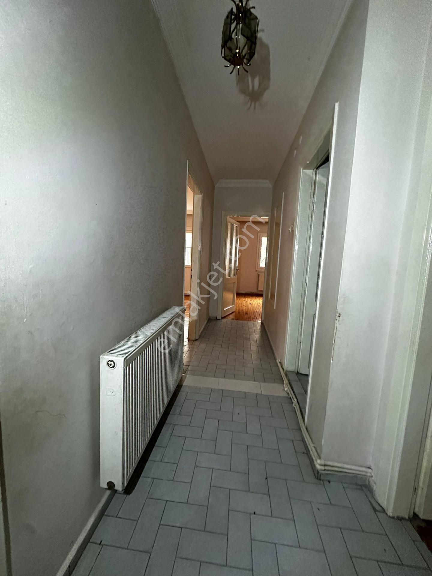 Turgutlu Kiralık Altay Mah 120m2 3+1 Oda 3. Kat Doğalgazlı Balkonlu Daire - Görsel 6