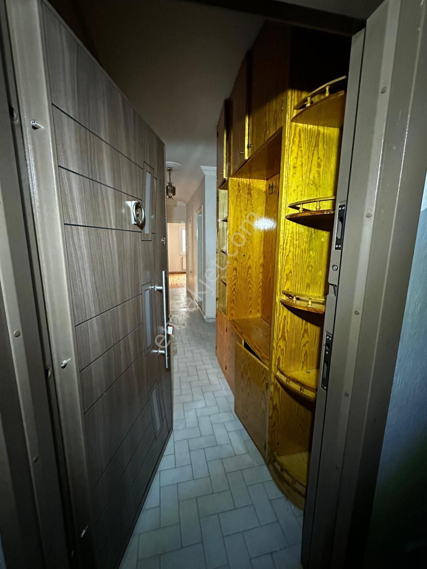 Turgutlu Kiralık Altay Mah 120m2 3+1 Oda 3. Kat Doğalgazlı Balkonlu Daire - Görsel 20