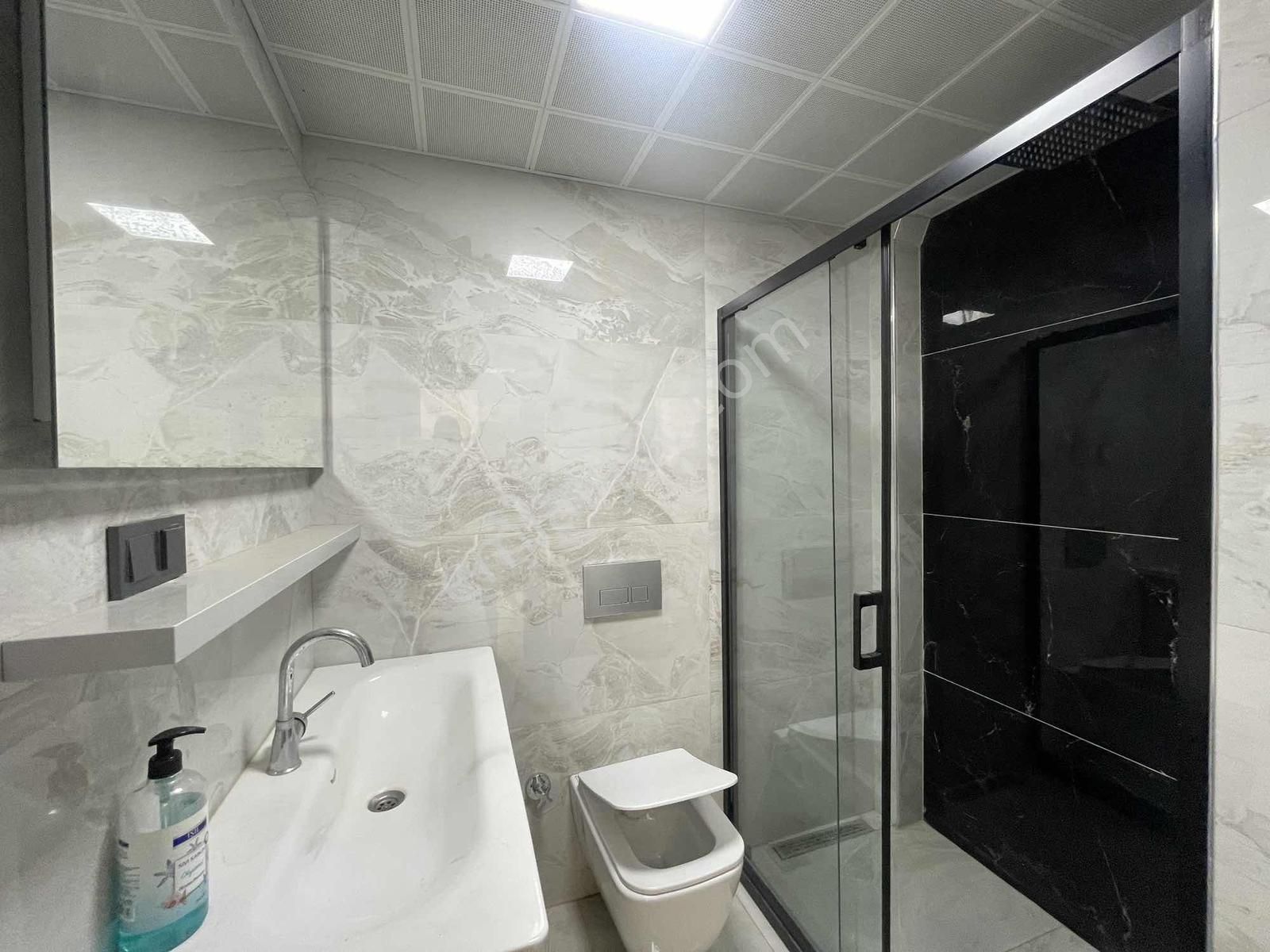 Altın Emlak'tan İncek'de1+1 Satılık Ara Kat Ön Cephe - Görsel 28