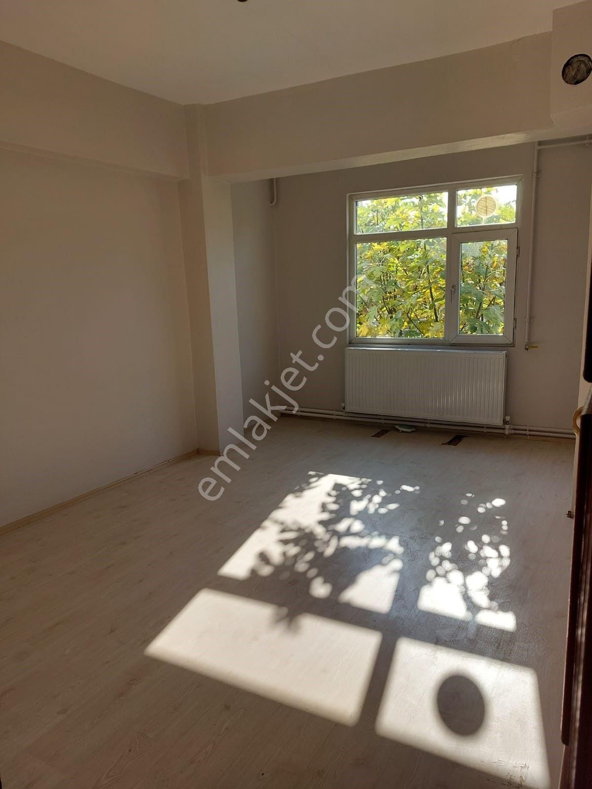 Sakarya/adapazarı/yağcılarda. 2+1 Geniş Kiralık Daire - Görsel 6