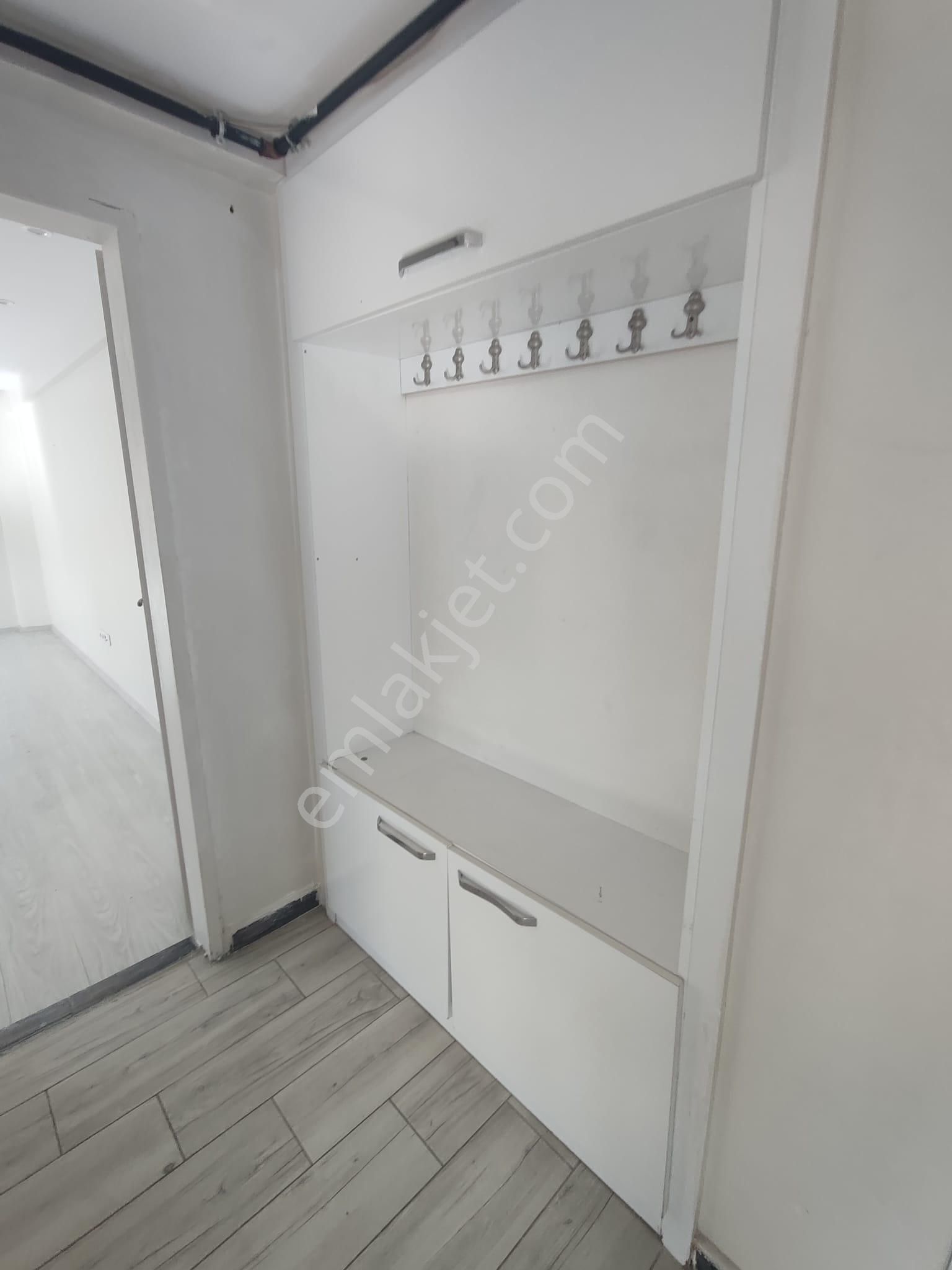 Kaan Emlaktan Fatih Mahallesinde Lüx Eşyasız 90 M2 Kiralık Daire - Görsel 6
