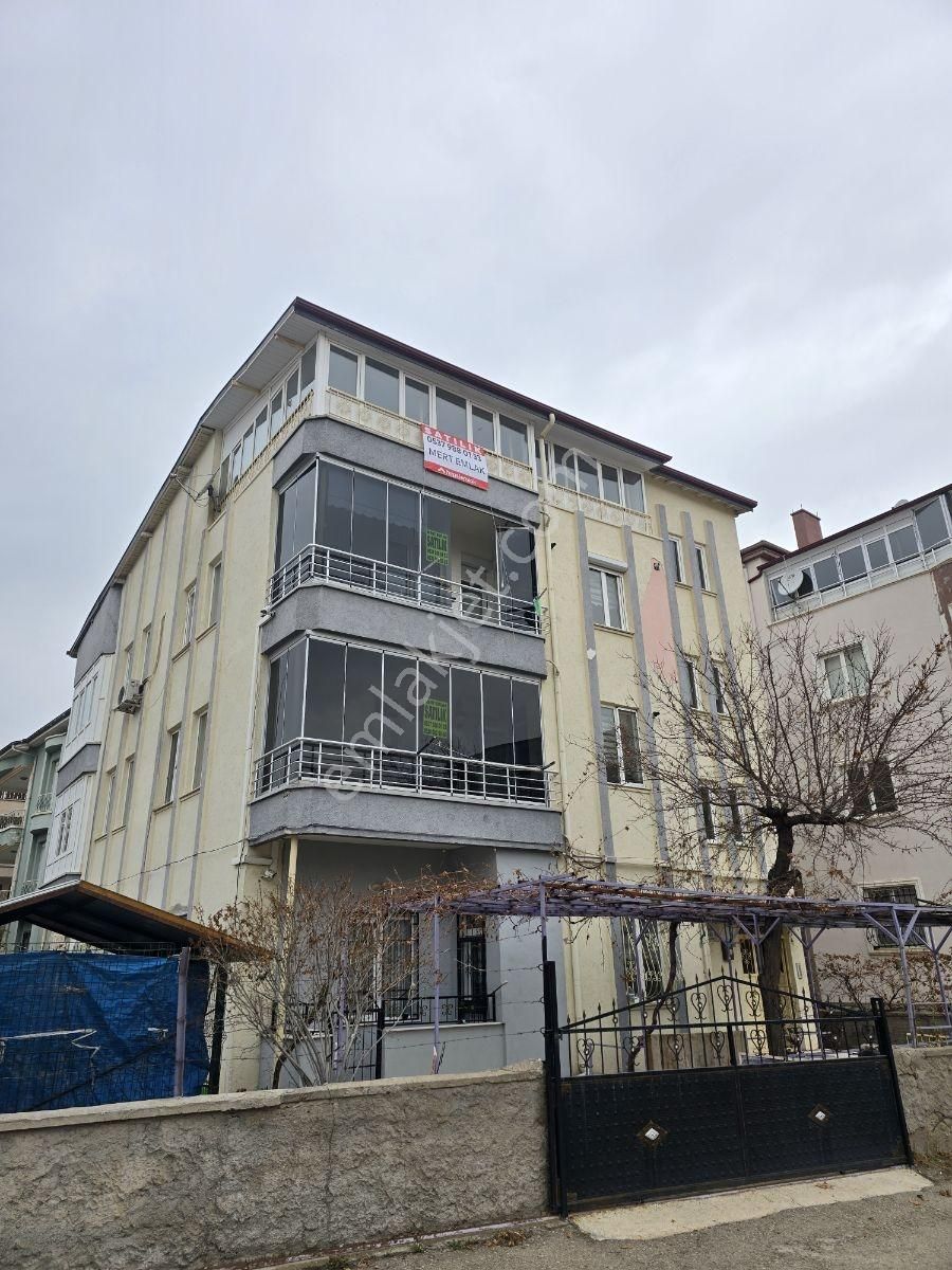 Komple Satılık 3 Daırelı Mustakıl Ev 470m2 Arsalı Super Konumda - Görsel 7