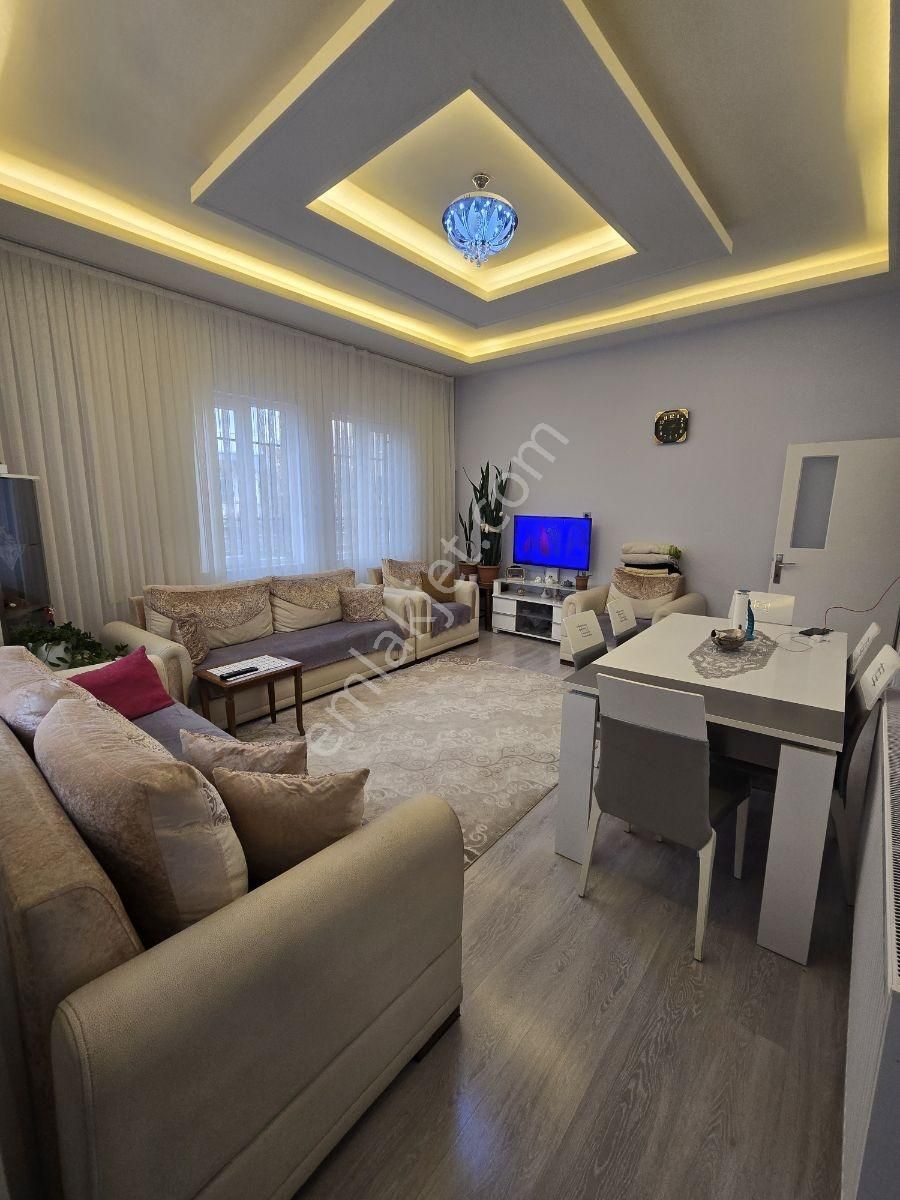 Komple Satılık 3 Daırelı Mustakıl Ev 470m2 Arsalı Super Konumda - Görsel 13