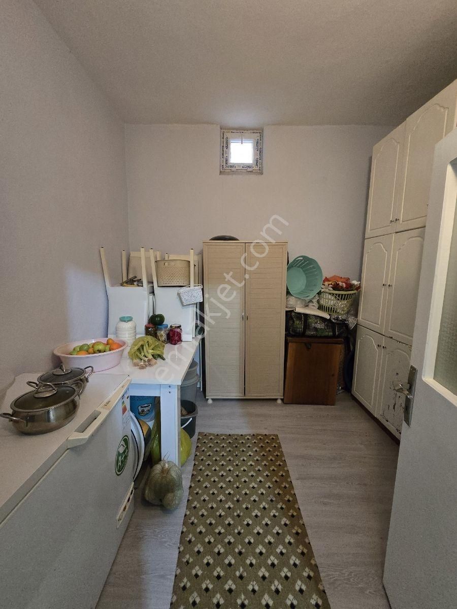 Komple Satılık 3 Daırelı Mustakıl Ev 470m2 Arsalı Super Konumda - Görsel 24