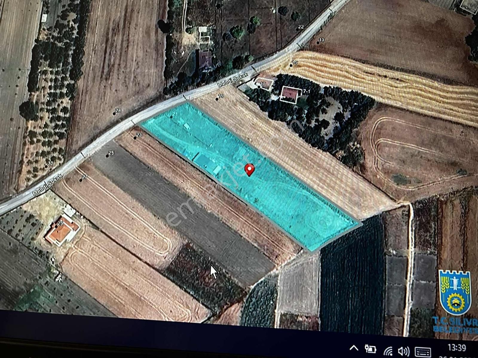 Silivri Seymen Satılık Anayola Cepheli 1/2 Hiseli Tarla