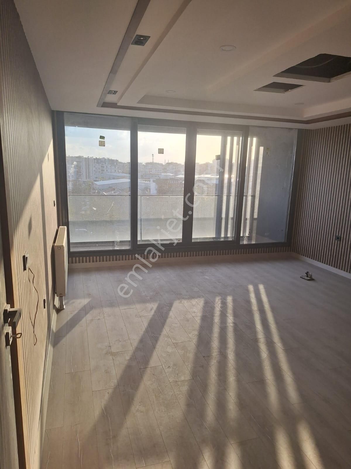 Yıldız Ofice'de Kiralık Merkezi Konumda Lüx Büro - Görsel 4