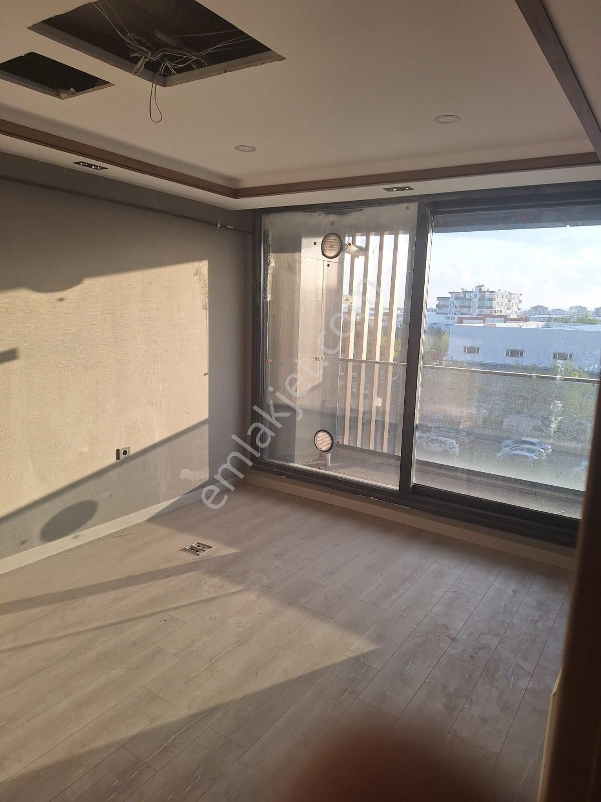 Yıldız Ofice'de Kiralık Merkezi Konumda Lüx Büro - Görsel 10