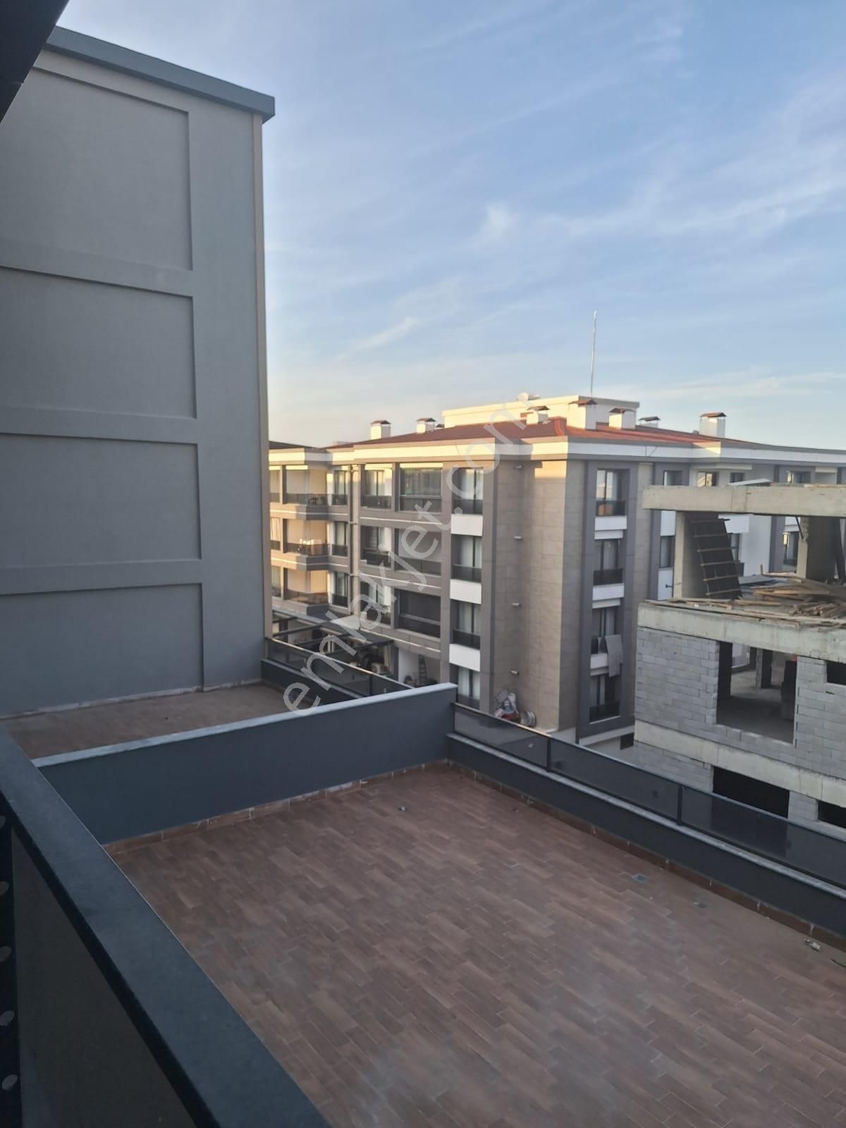 Yıldız Ofice'de Kiralık Merkezi Konumda Lüx Büro - Görsel 5