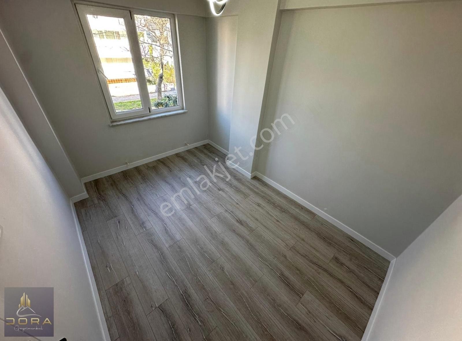 Dora Dan Akçayda Denize Yakın Ara Kat Ön Cephe 2+1 Yapılı Daire - Görsel 25