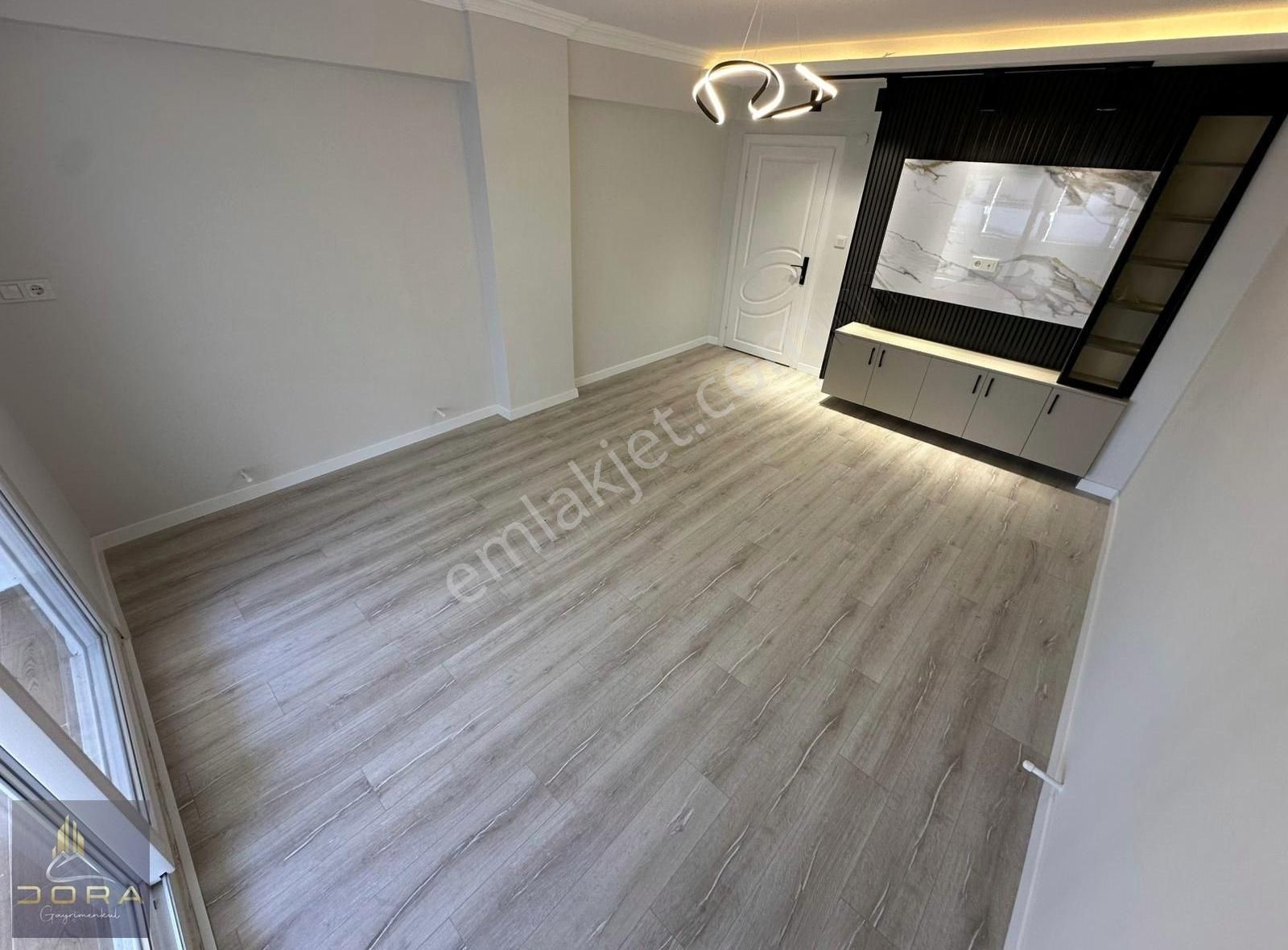 Dora Dan Akçayda Denize Yakın Ara Kat Ön Cephe 2+1 Yapılı Daire - Görsel 6