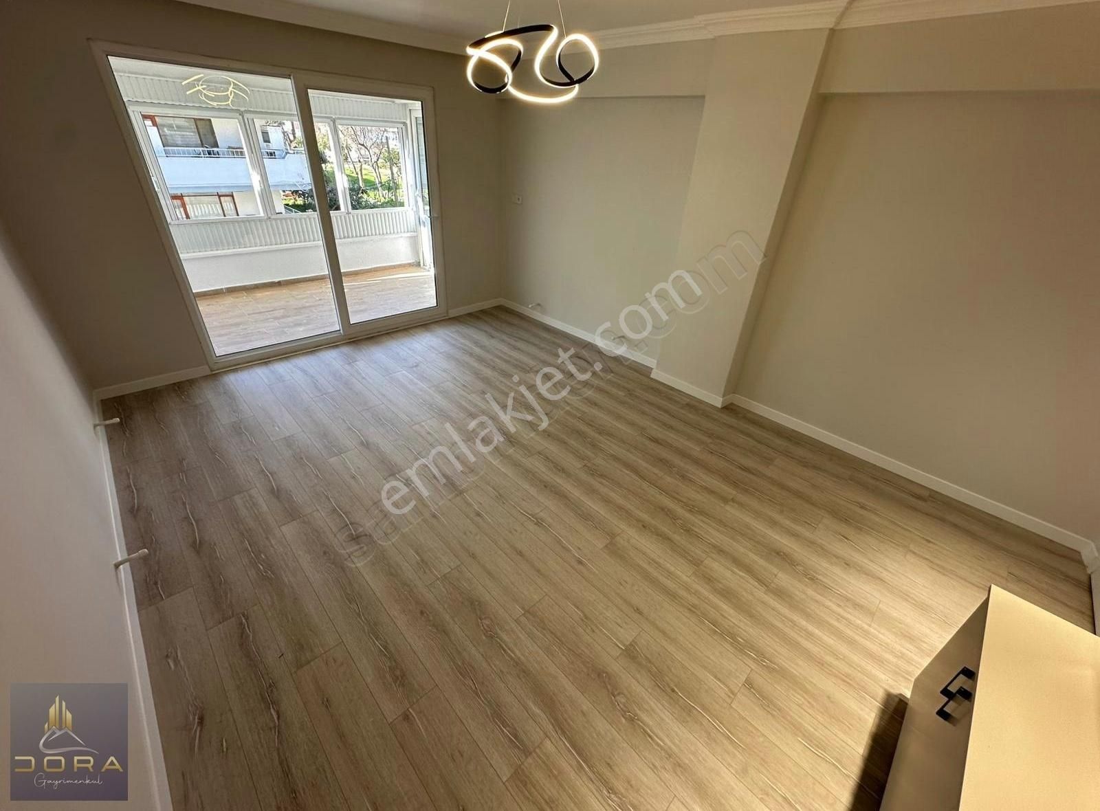 Dora Dan Akçayda Denize Yakın Ara Kat Ön Cephe 2+1 Yapılı Daire - Görsel 16
