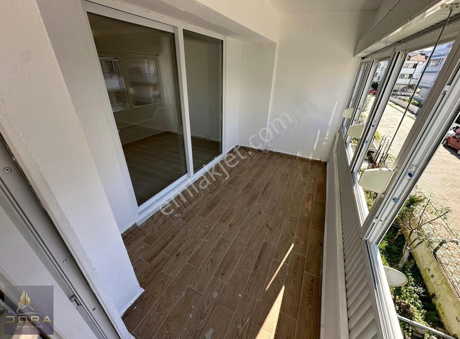 Dora Dan Akçayda Denize Yakın Ara Kat Ön Cephe 2+1 Yapılı Daire - Görsel 8