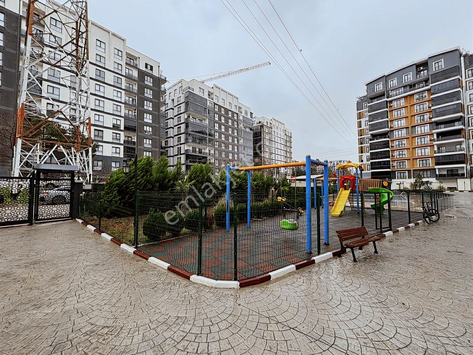 Ataevler Merkezde Geniş Balkonlu Önü Açık Satılık Daire - Görsel 11