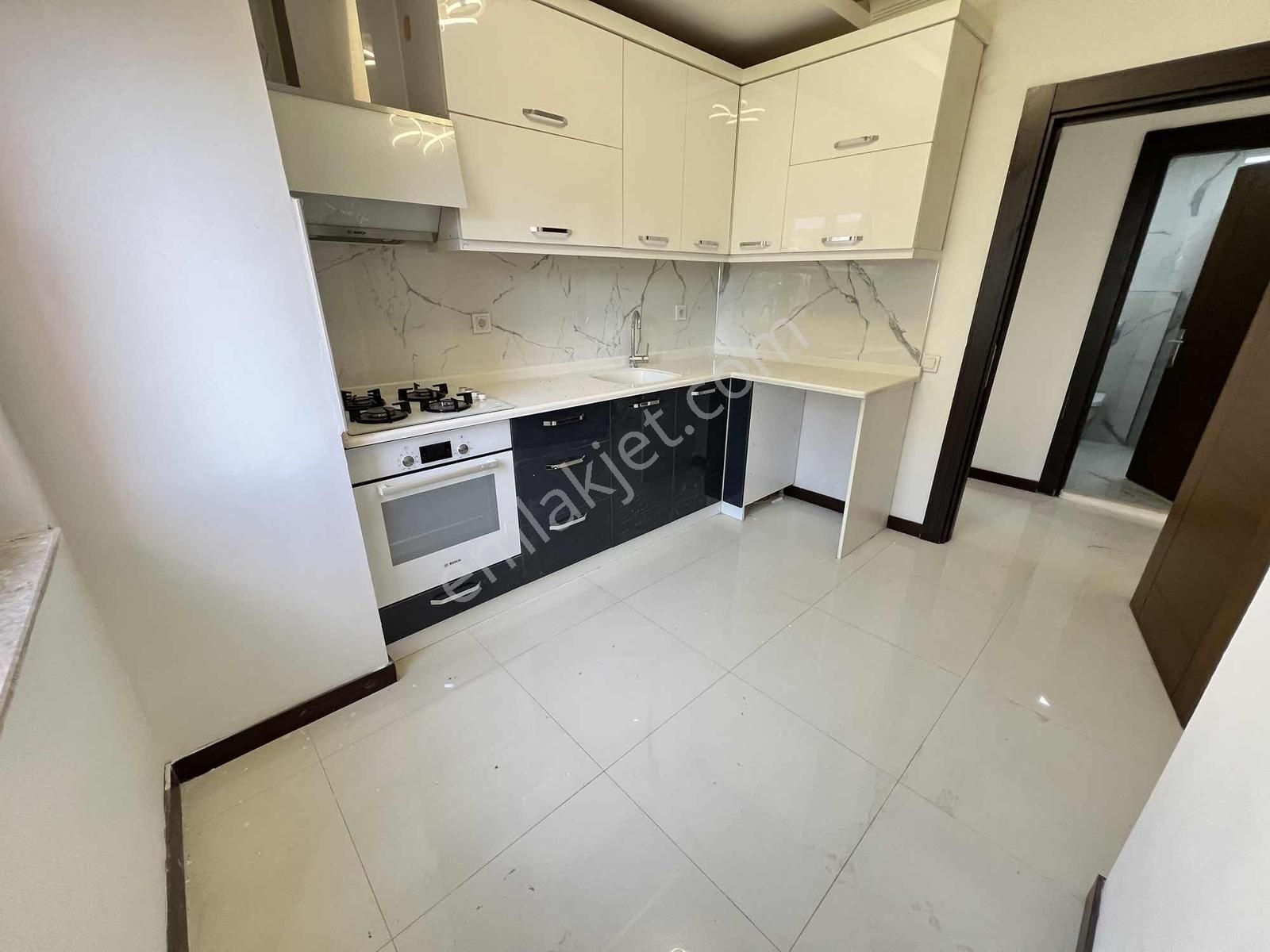 Konyaaltı Hurma'da Satılık 2+1 Ayrı Mutfak Havuzlu Daire - Görsel 19