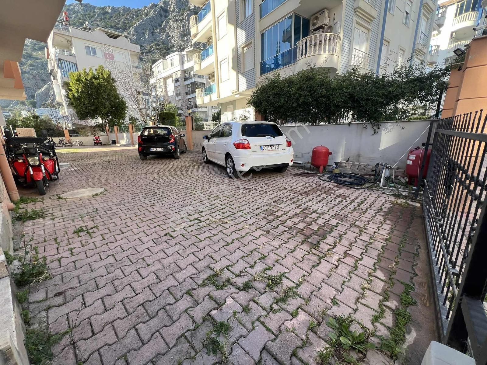 Konyaaltı Hurma'da Satılık 2+1 Ayrı Mutfak Havuzlu Daire - Görsel 29