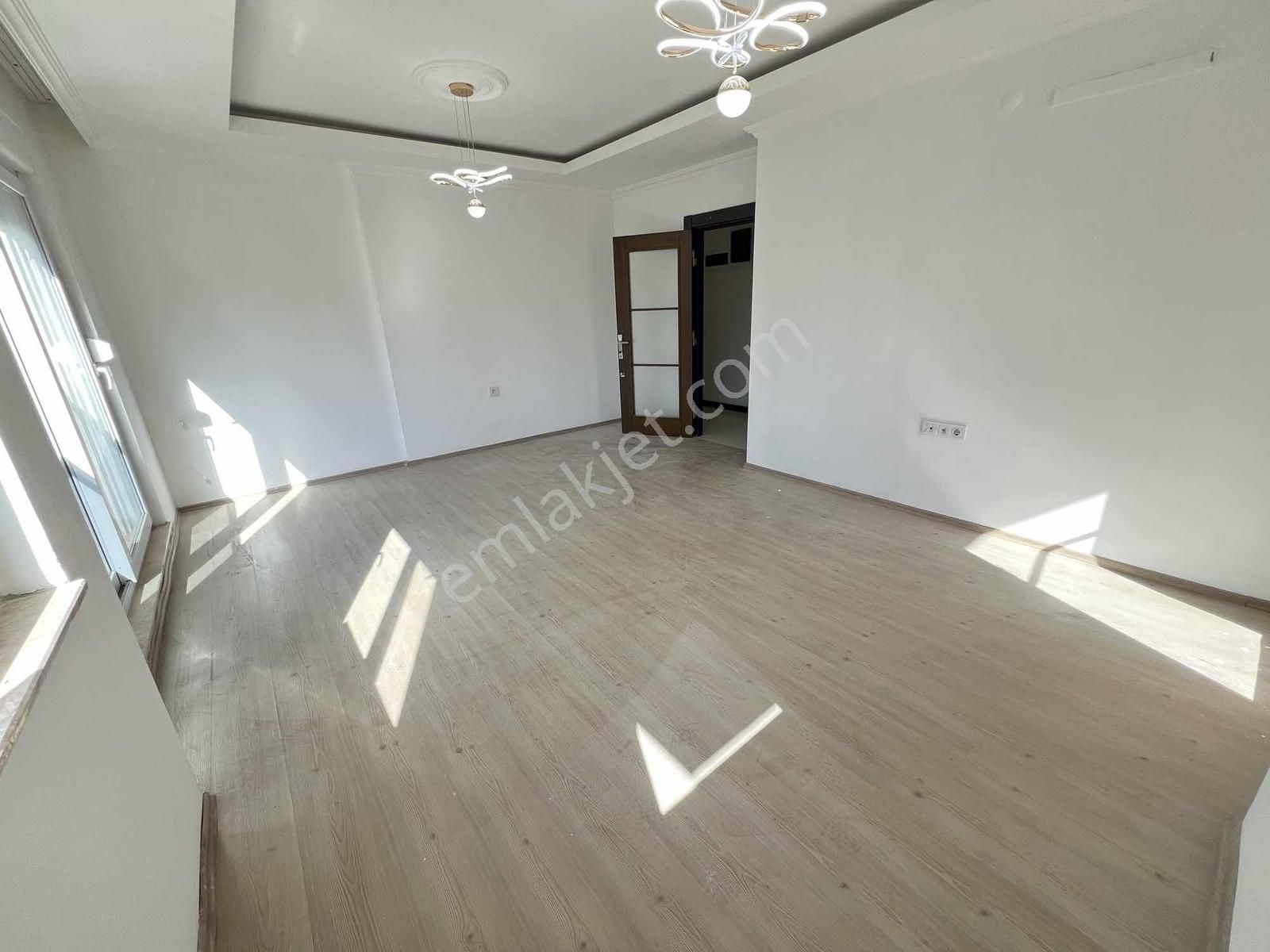 Konyaaltı Hurma'da Satılık 2+1 Ayrı Mutfak Havuzlu Daire - Görsel 24